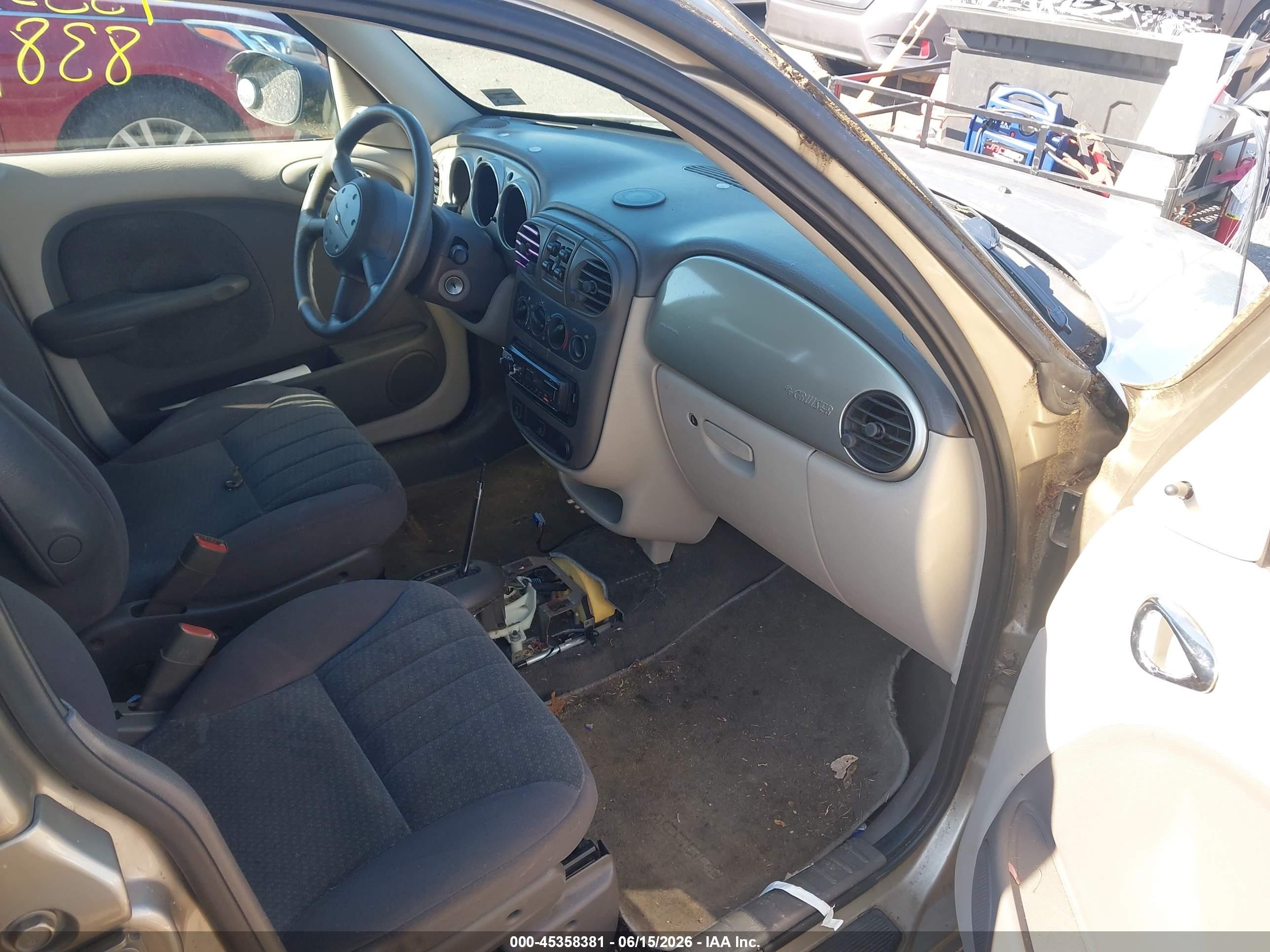2004 Chrysler Pt Cruiser   Gold vin: 3C4FY48B24T336094