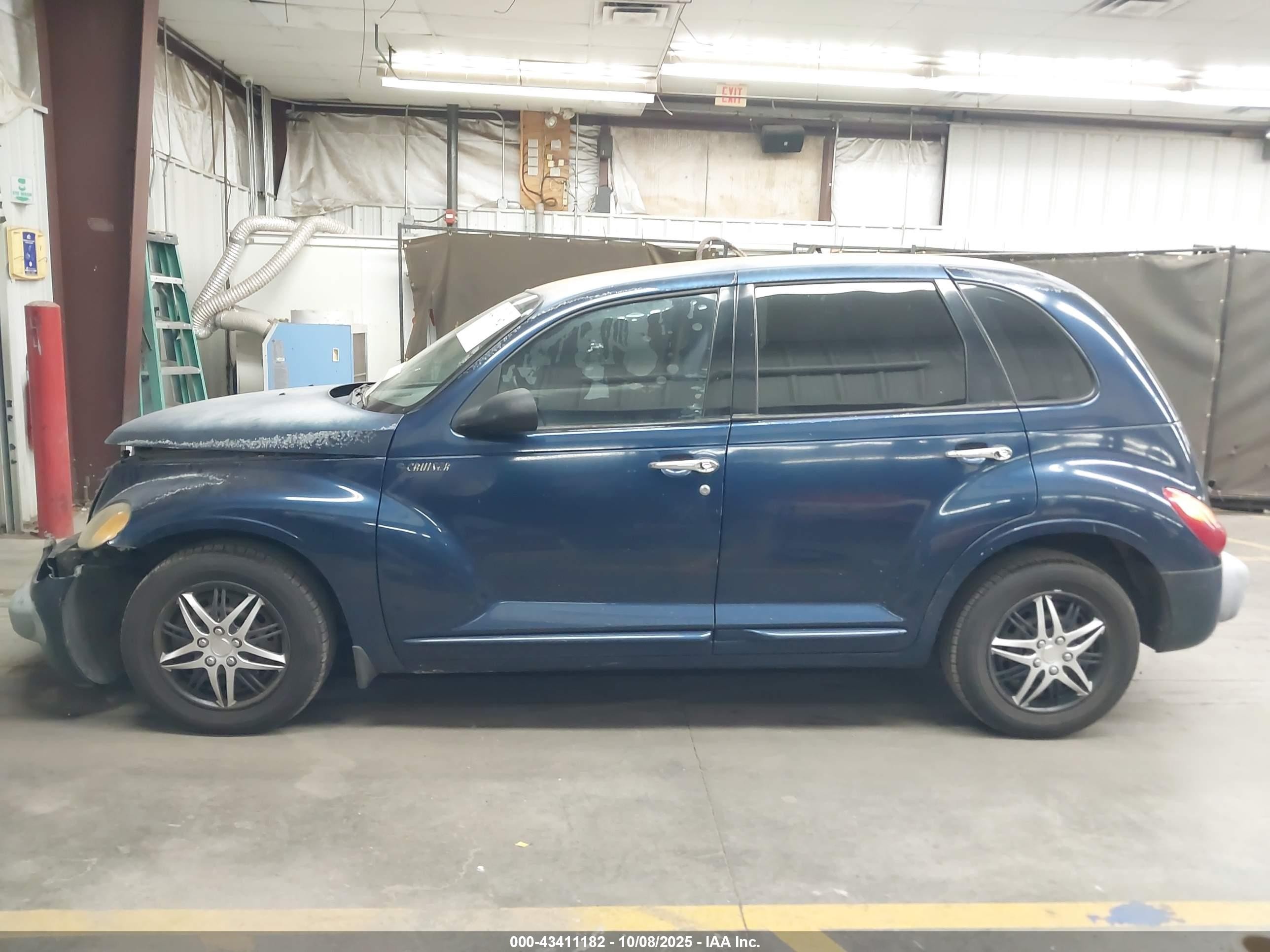 2002 Chrysler Pt Cruiser   Blue vin: 3C4FY48B32T382725