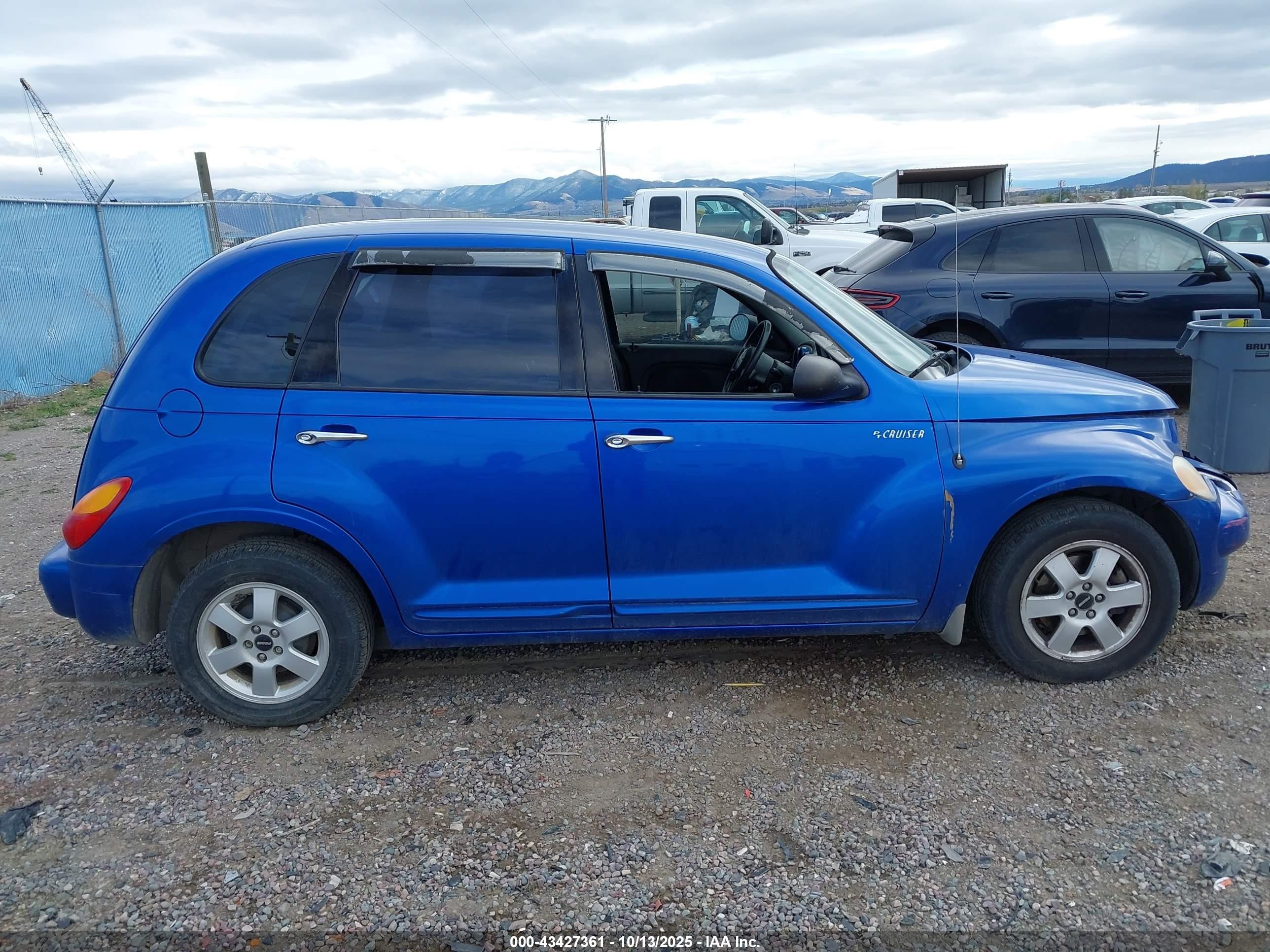 2004 Chrysler Pt Cruiser   Blue vin: 3C4FY48B34T267772