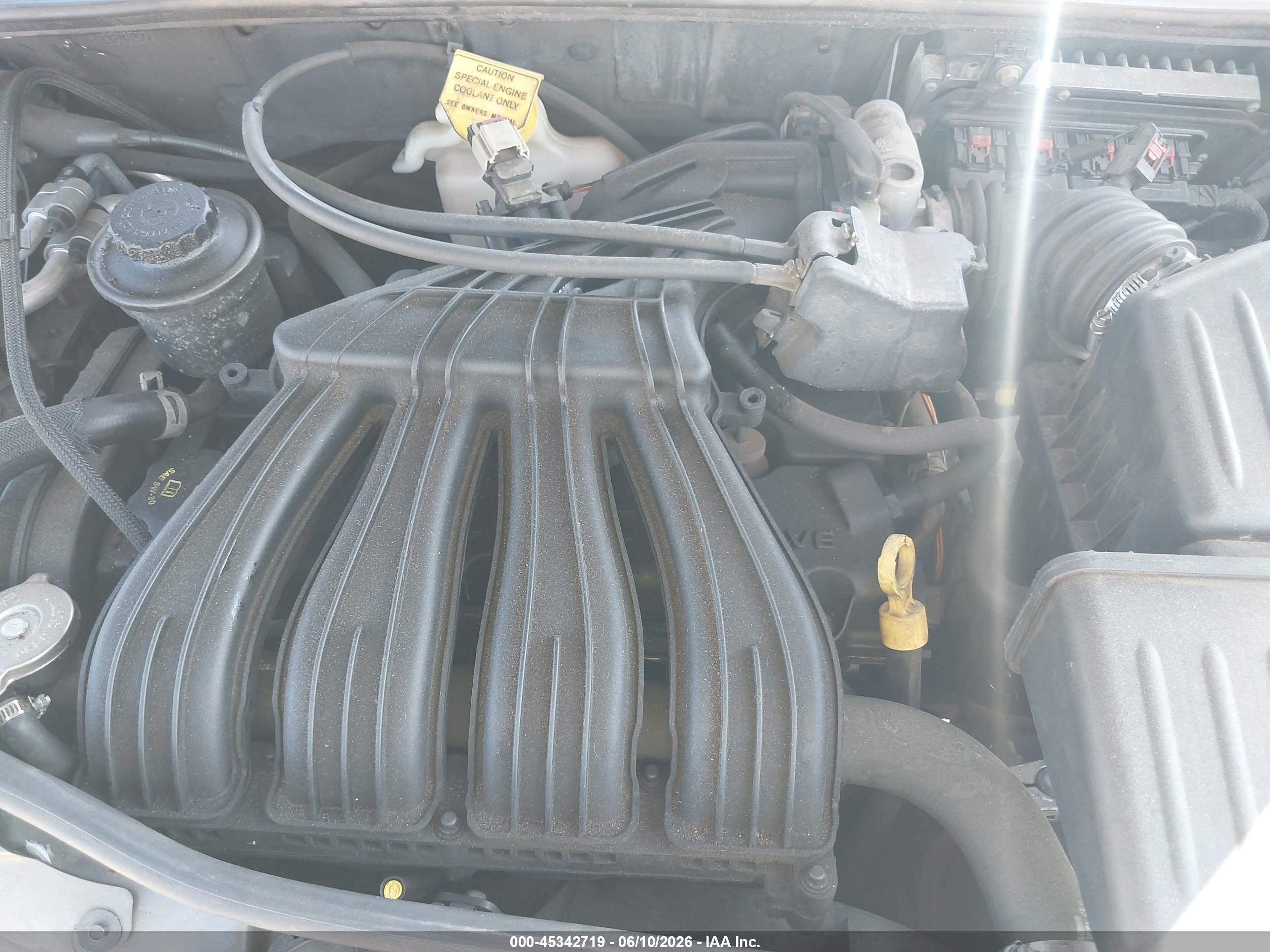 2004 Chrysler Pt Cruiser   Серый vin: 3C4FY48B34T363627