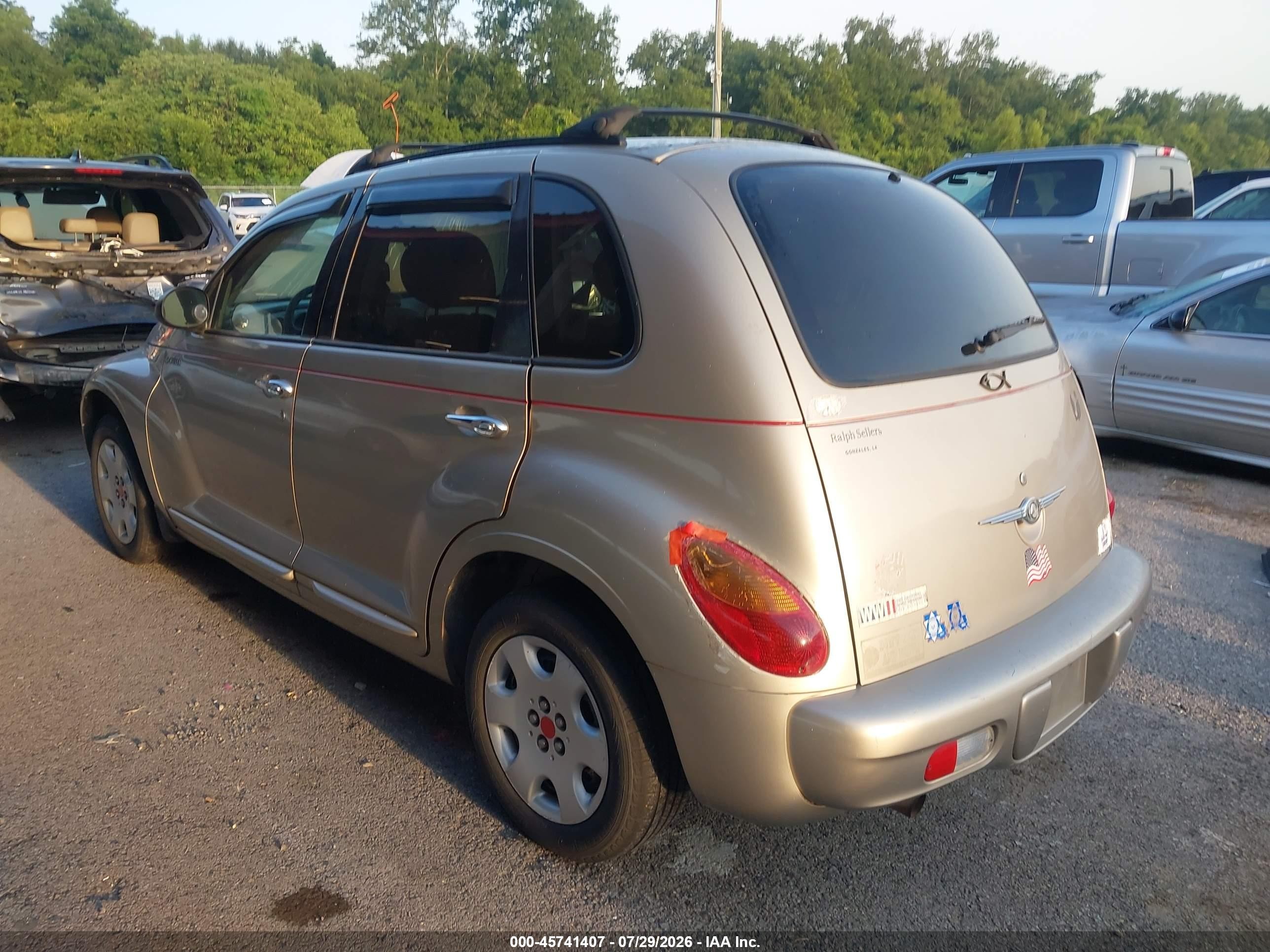 2004 Chrysler Pt Cruiser   Gold vin: 3C4FY48B44T204390