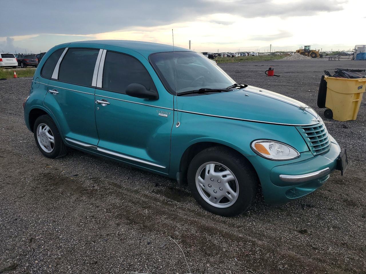 2004 Chrysler Pt Cruiser Turquoise vin: 3C4FY48B44T213204