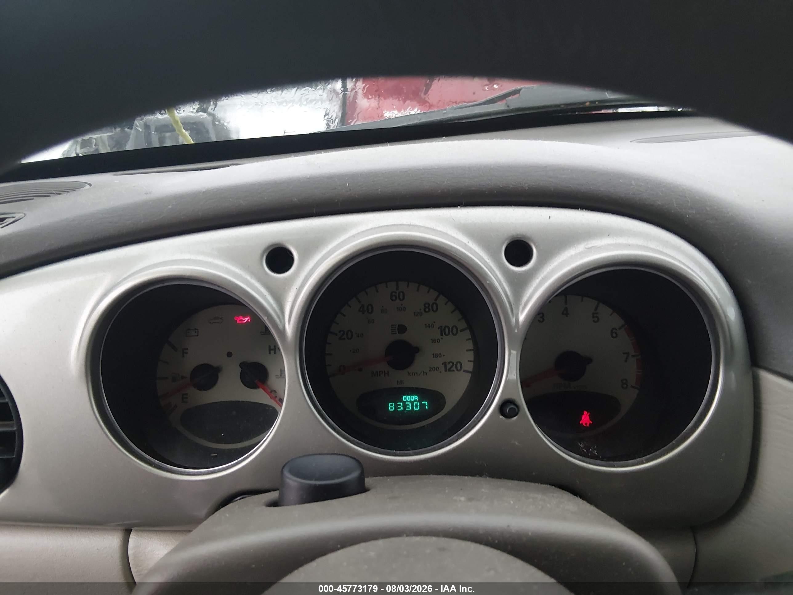 2005 Chrysler Pt Cruiser   Silver vin: 3C4FY48B45T557911