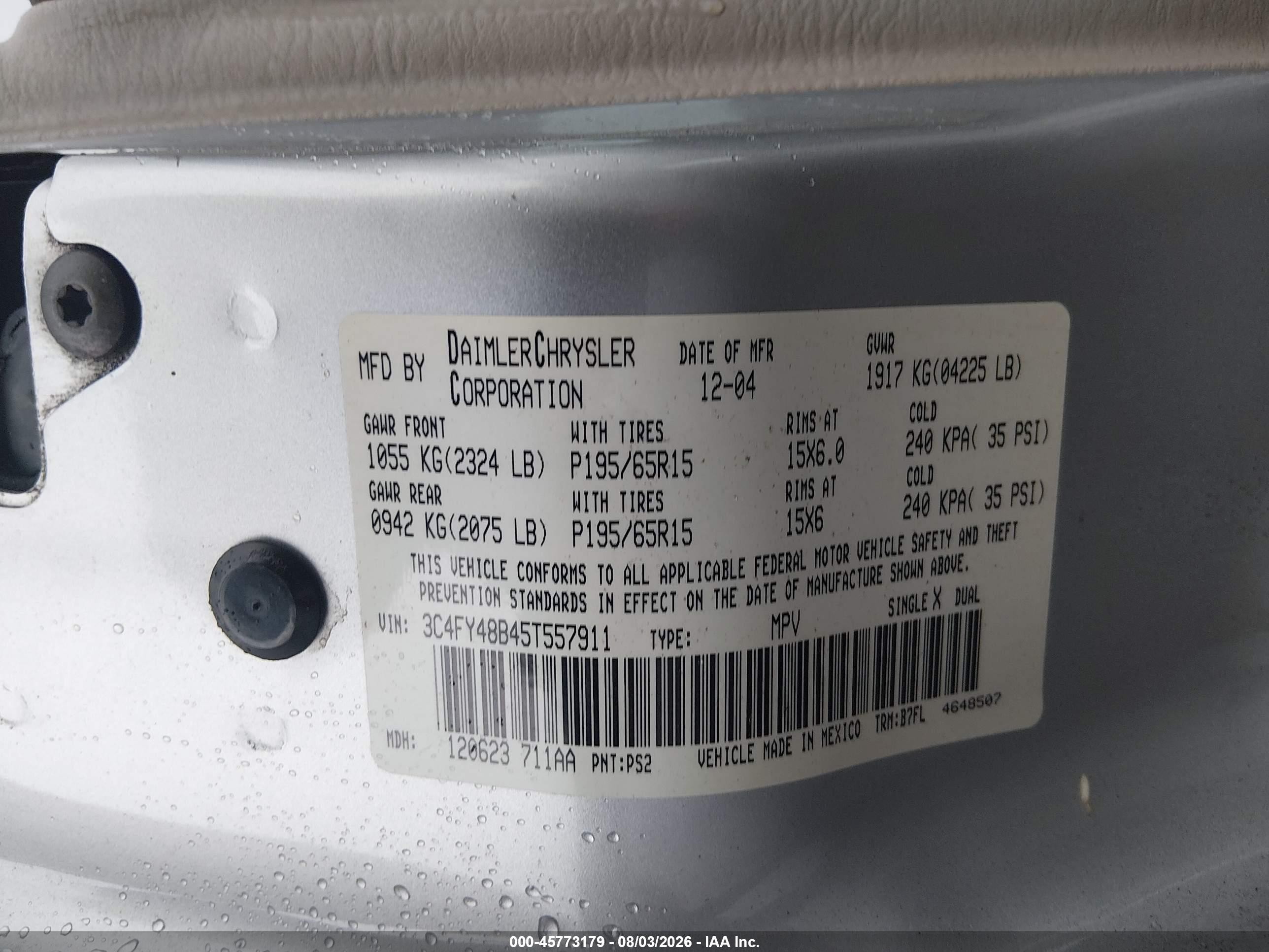 2005 Chrysler Pt Cruiser   Silver vin: 3C4FY48B45T557911