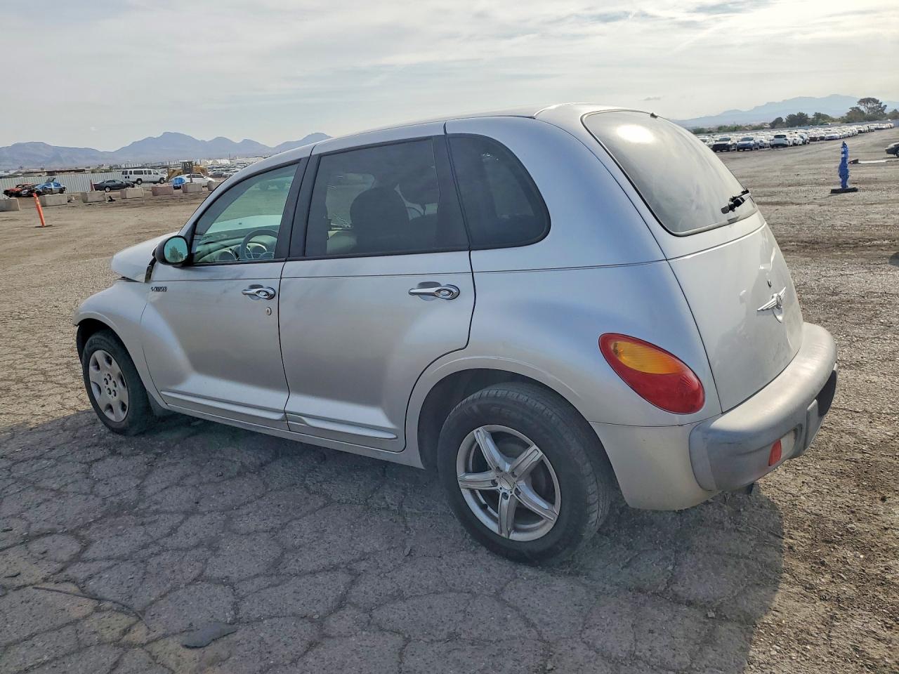 2002 Chrysler Pt Cruiser Classic Silver vin: 3C4FY48B62T311244
