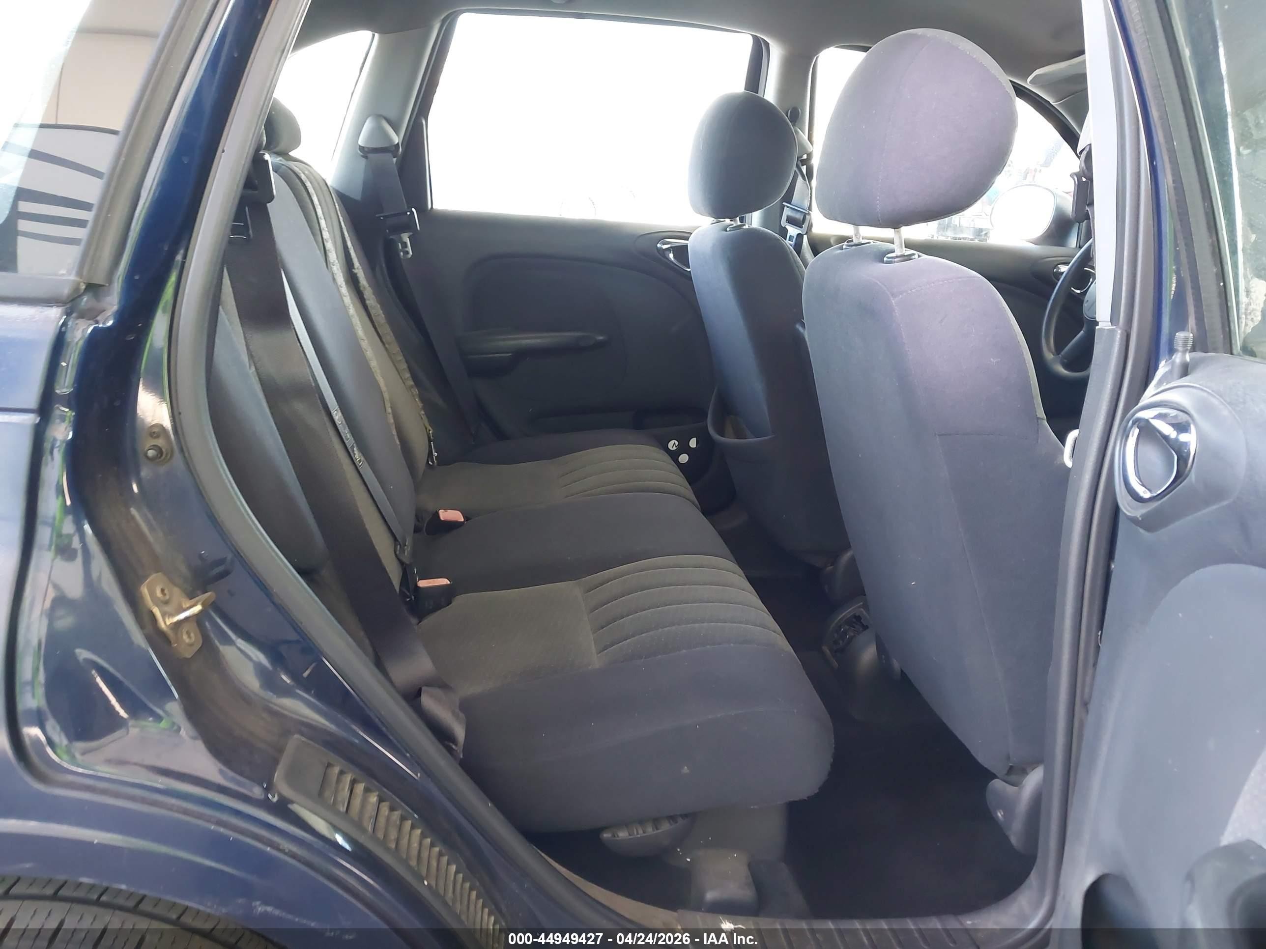 2005 Chrysler Pt Cruiser   Blue vin: 3C4FY48B85T582262