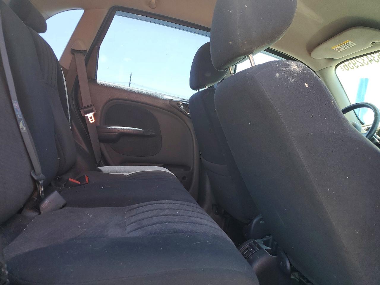 2005 Chrysler Pt Cruiser Silver vin: 3C4FY48B85T586005