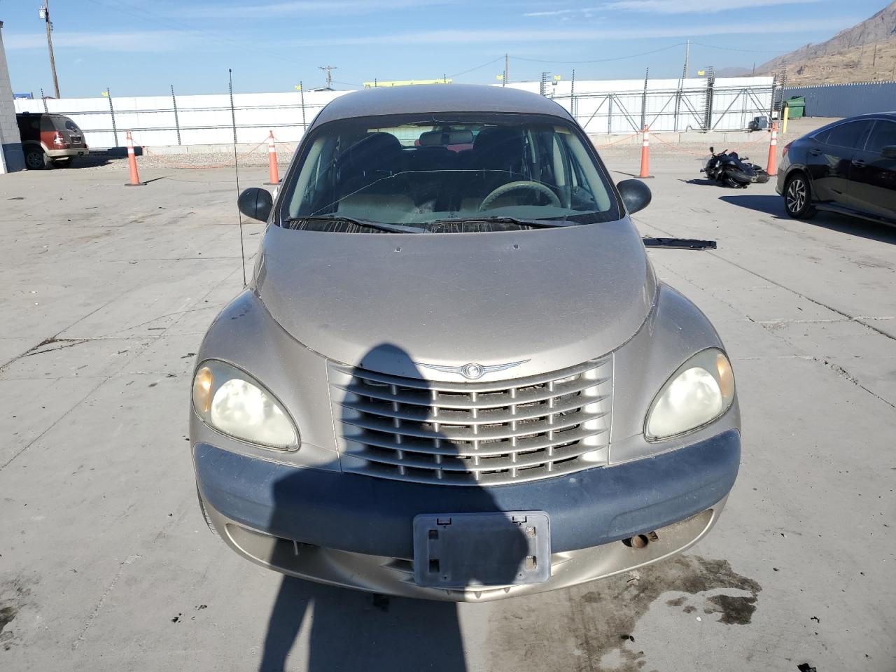2002 Chrysler Pt Cruiser Classic Желто-коричневый vin: 3C4FY48B92T276263