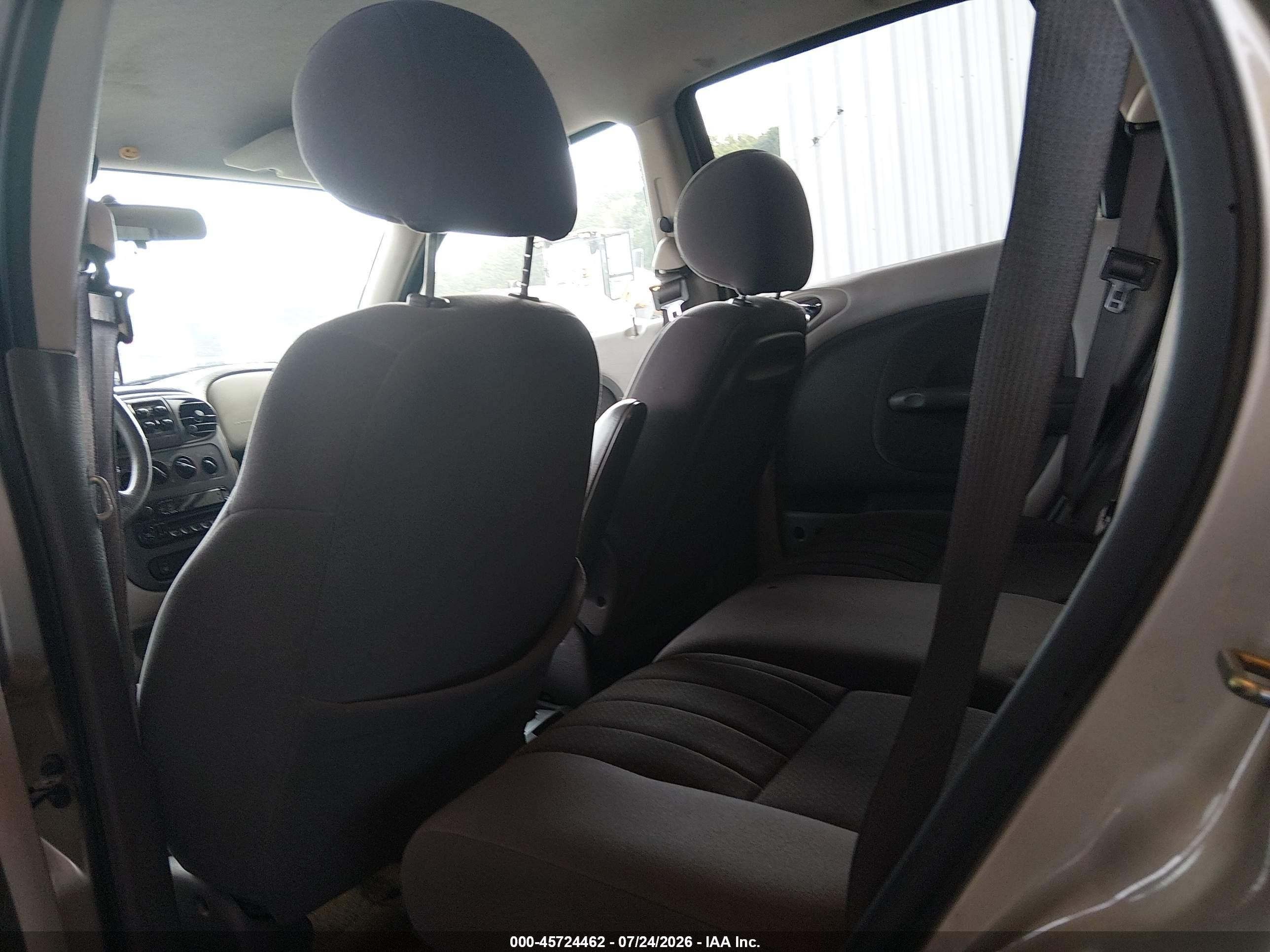 2003 Chrysler Pt Cruiser   Beige vin: 3C4FY48B93T615914