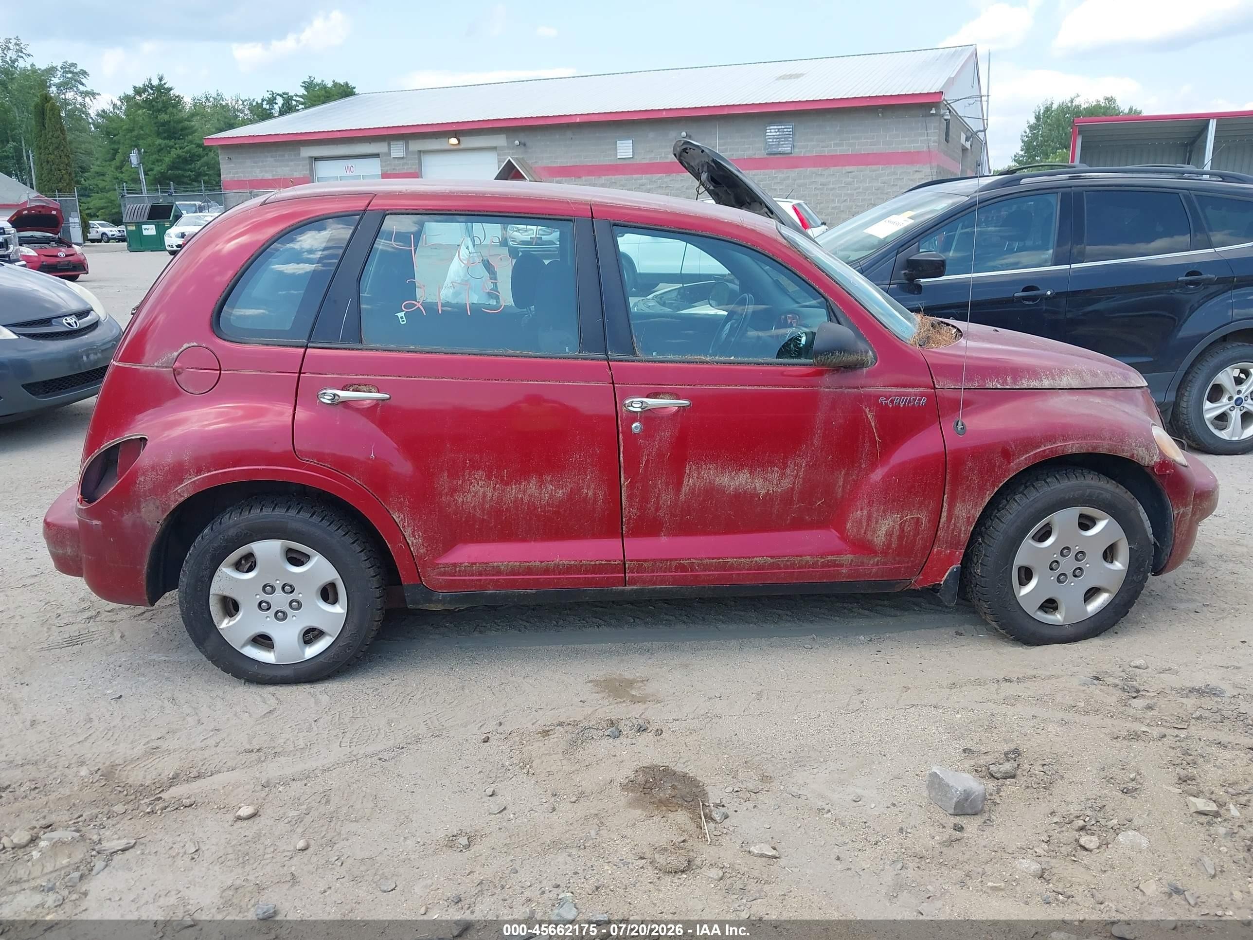 2005 Chrysler Pt Cruiser   Red vin: 3C4FY48B95T609680