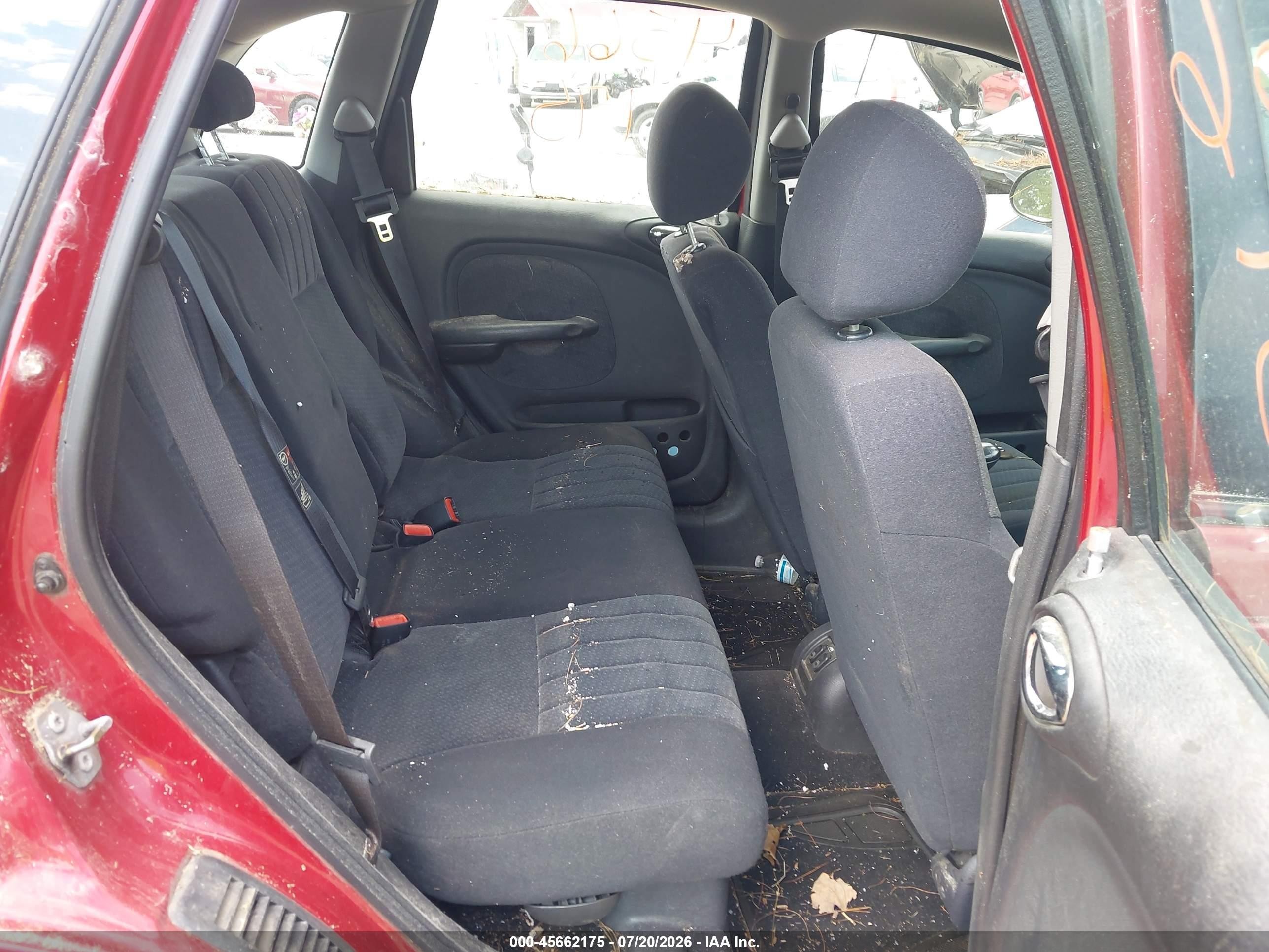 2005 Chrysler Pt Cruiser   Red vin: 3C4FY48B95T609680
