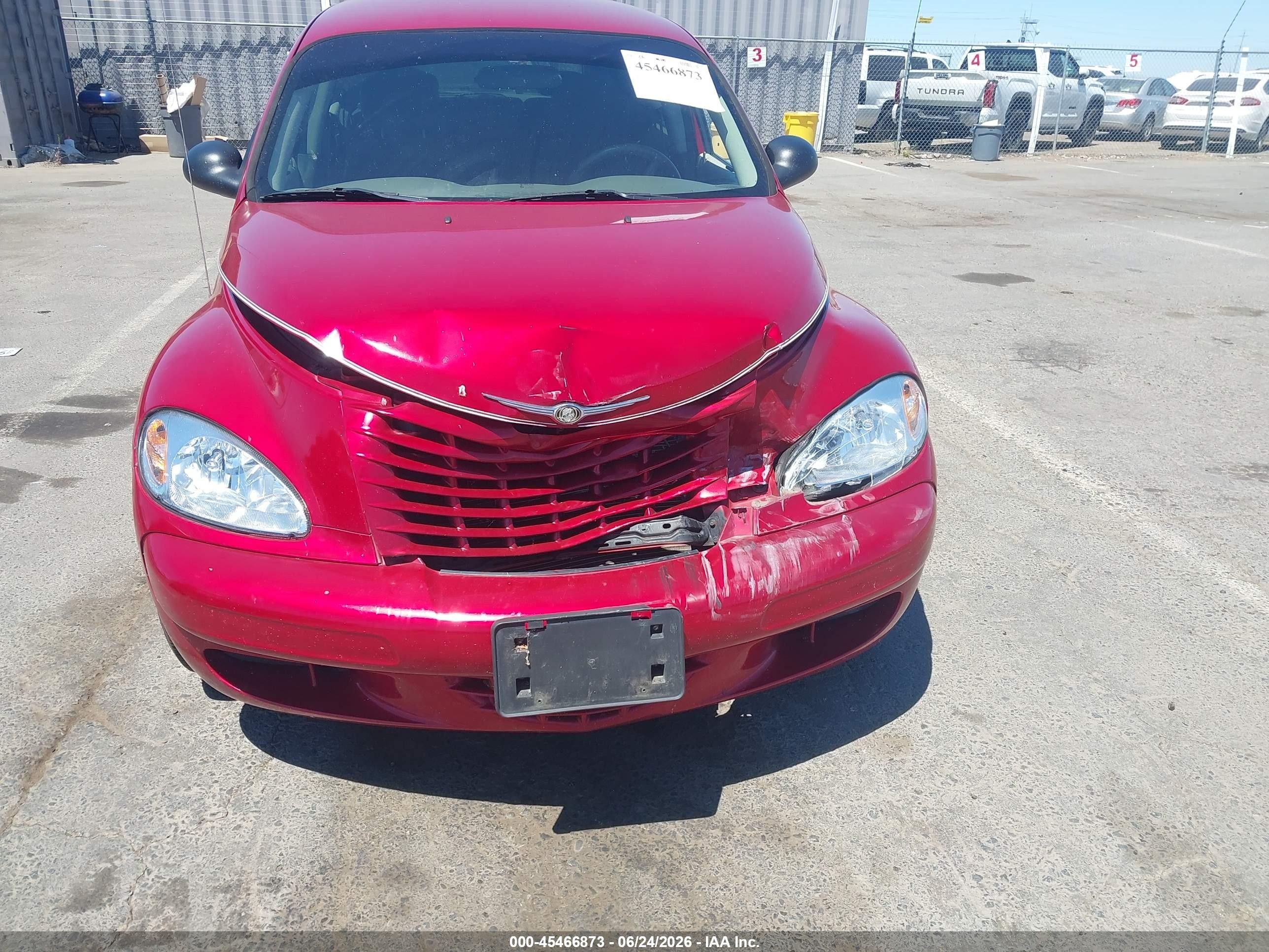2004 Chrysler Pt Cruiser   Red vin: 3C4FY48BX4T243419