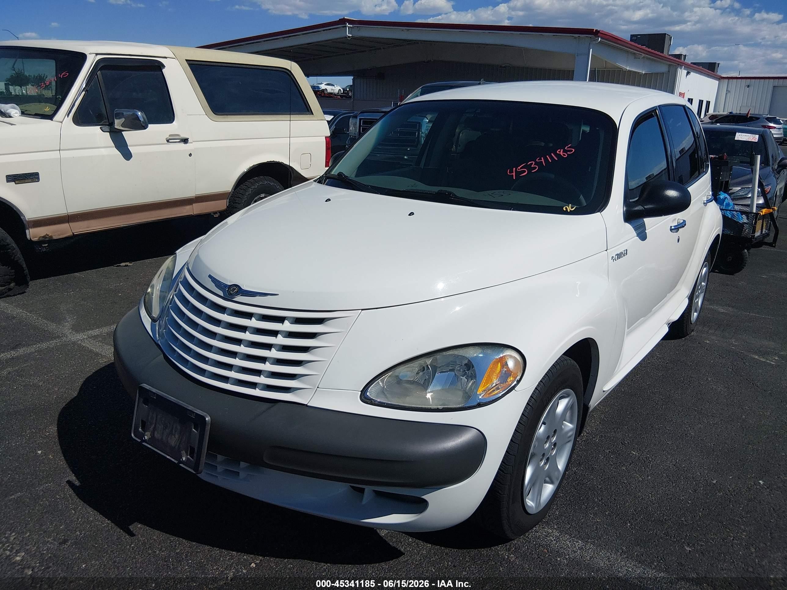 2001 Chrysler Pt Cruiser White vin: 3C4FY4BB41T300718