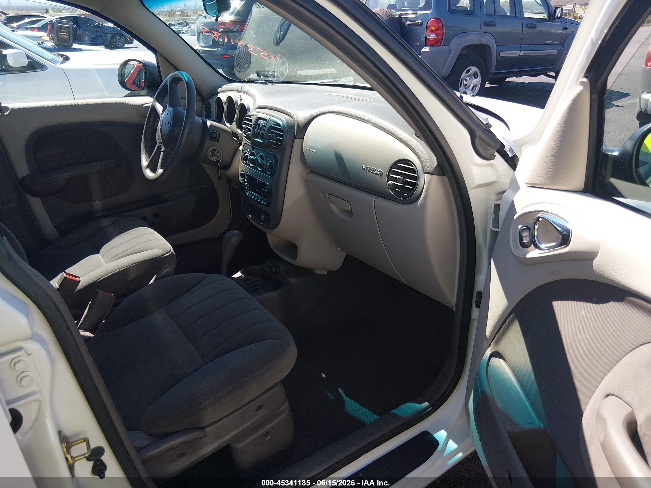 2001 Chrysler Pt Cruiser White vin: 3C4FY4BB41T300718