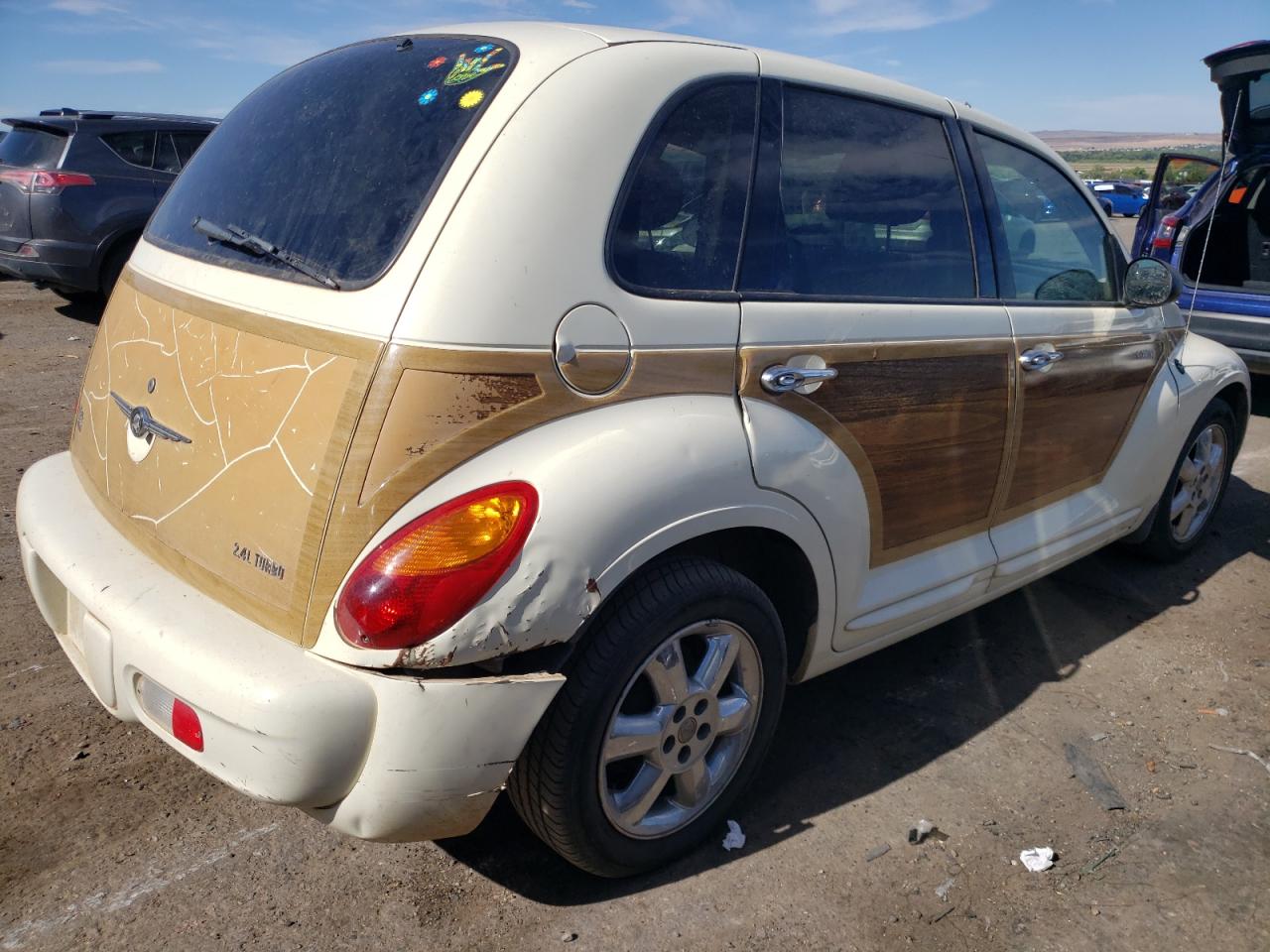 2004 Chrysler Pt Cruiser Touring White vin: 3C4FY58864T344810