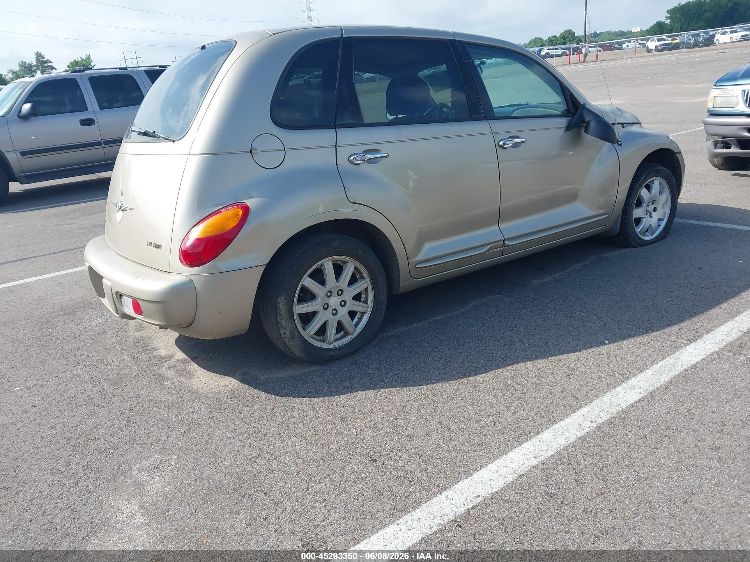 2004 Chrysler Pt Cruiser Touring Champagne vin: 3C4FY58884T227519