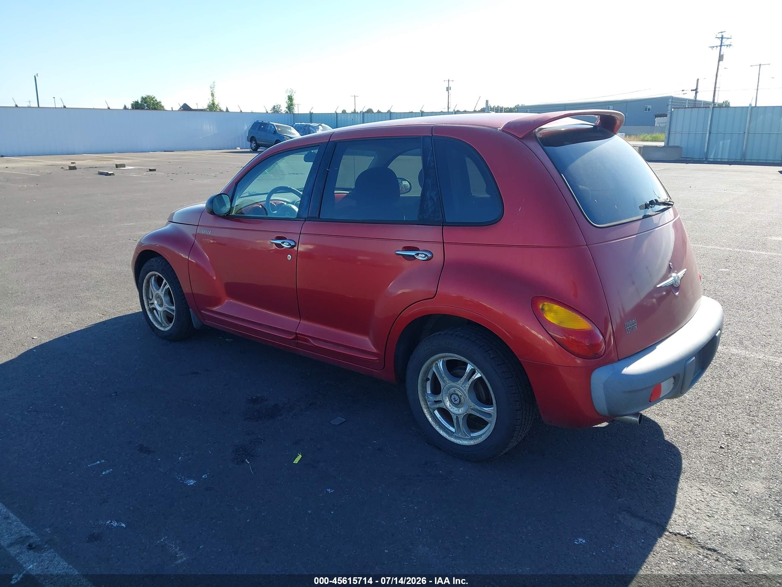 2002 Chrysler Pt Cruiser Touring Red vin: 3C4FY58B22T348751