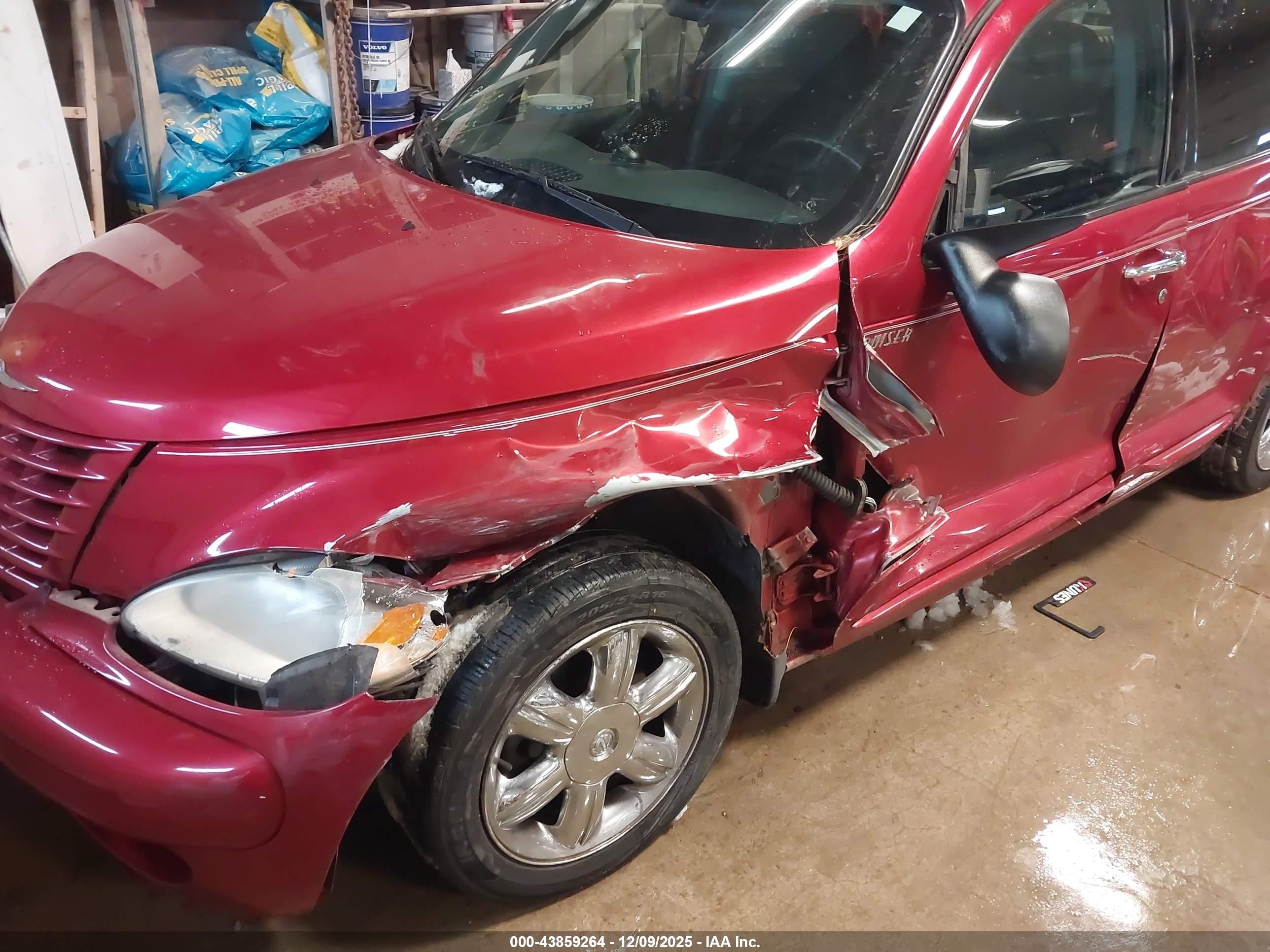 2004 Chrysler Pt Cruiser Touring Red vin: 3C4FY58B24T303831