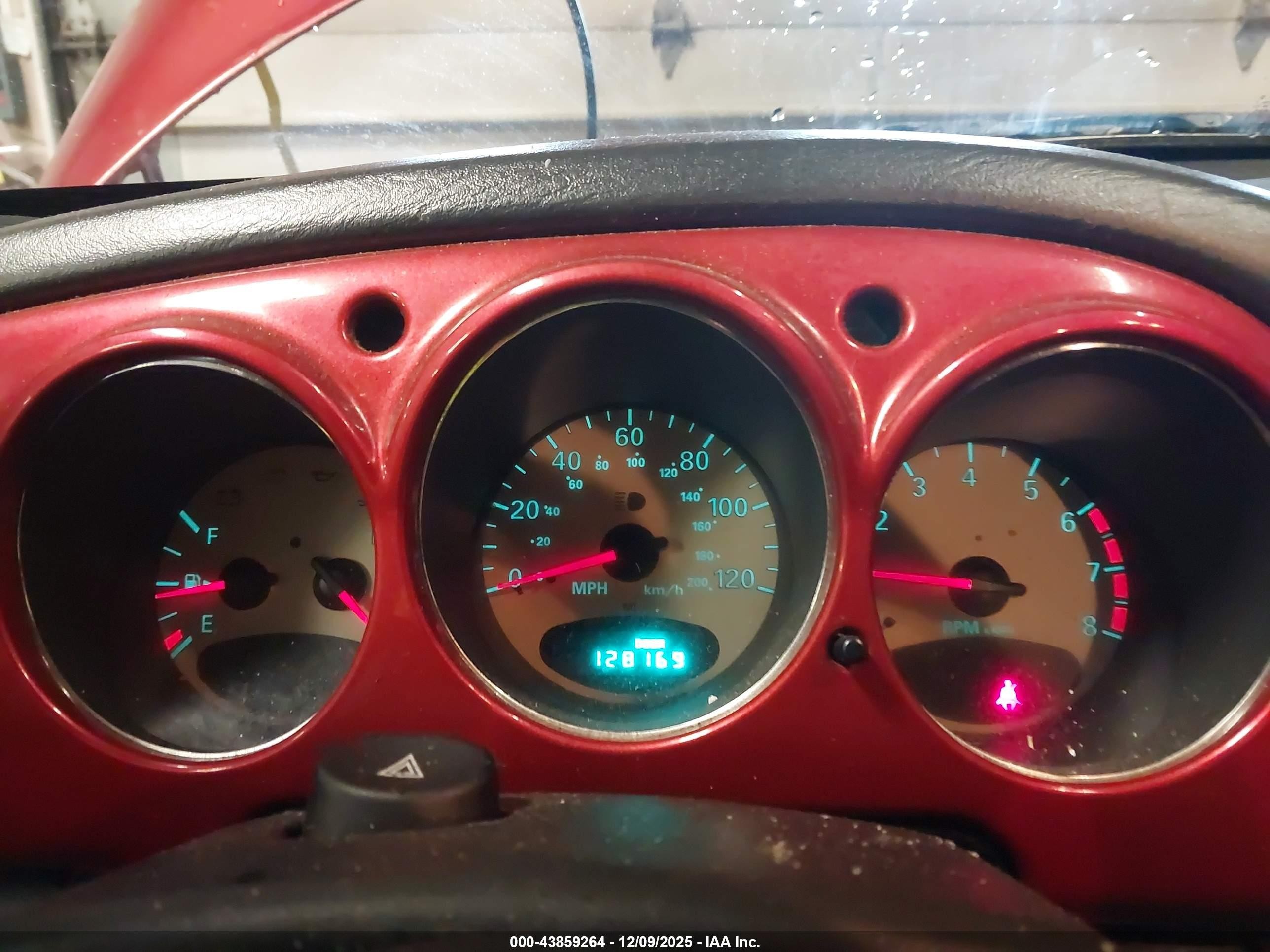 2004 Chrysler Pt Cruiser Touring Red vin: 3C4FY58B24T303831