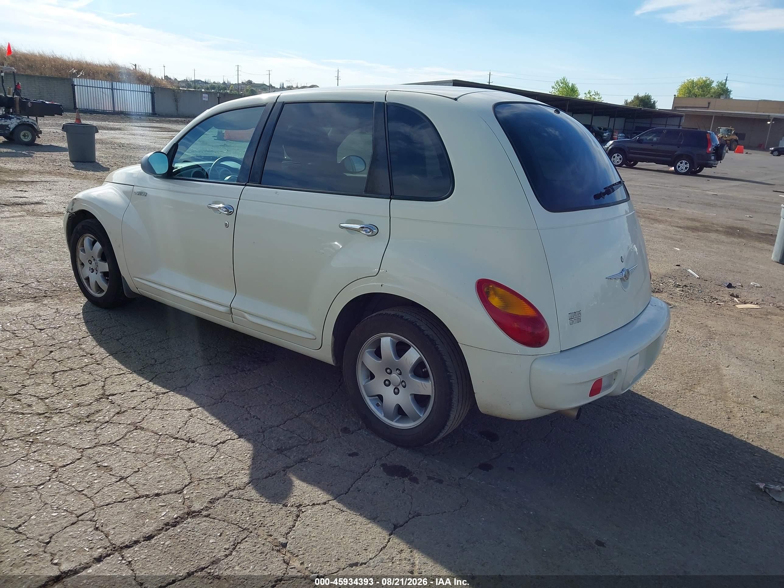 2004 Chrysler Pt Cruiser Touring White vin: 3C4FY58B24T365276