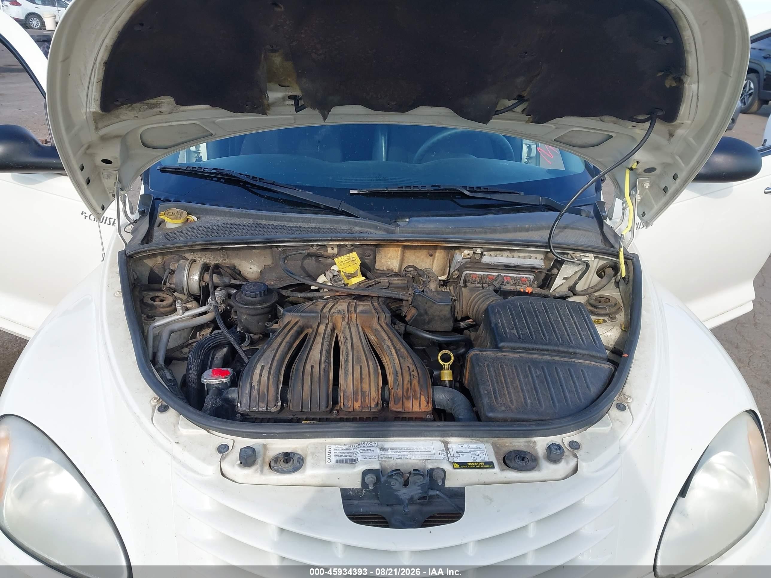 2004 Chrysler Pt Cruiser Touring White vin: 3C4FY58B24T365276