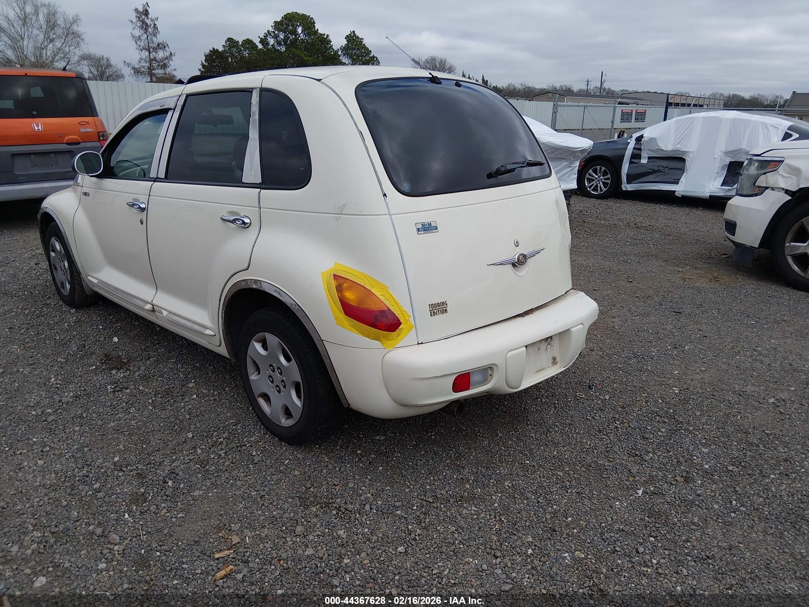 2005 Chrysler Pt Cruiser Touring White vin: 3C4FY58B25T606531