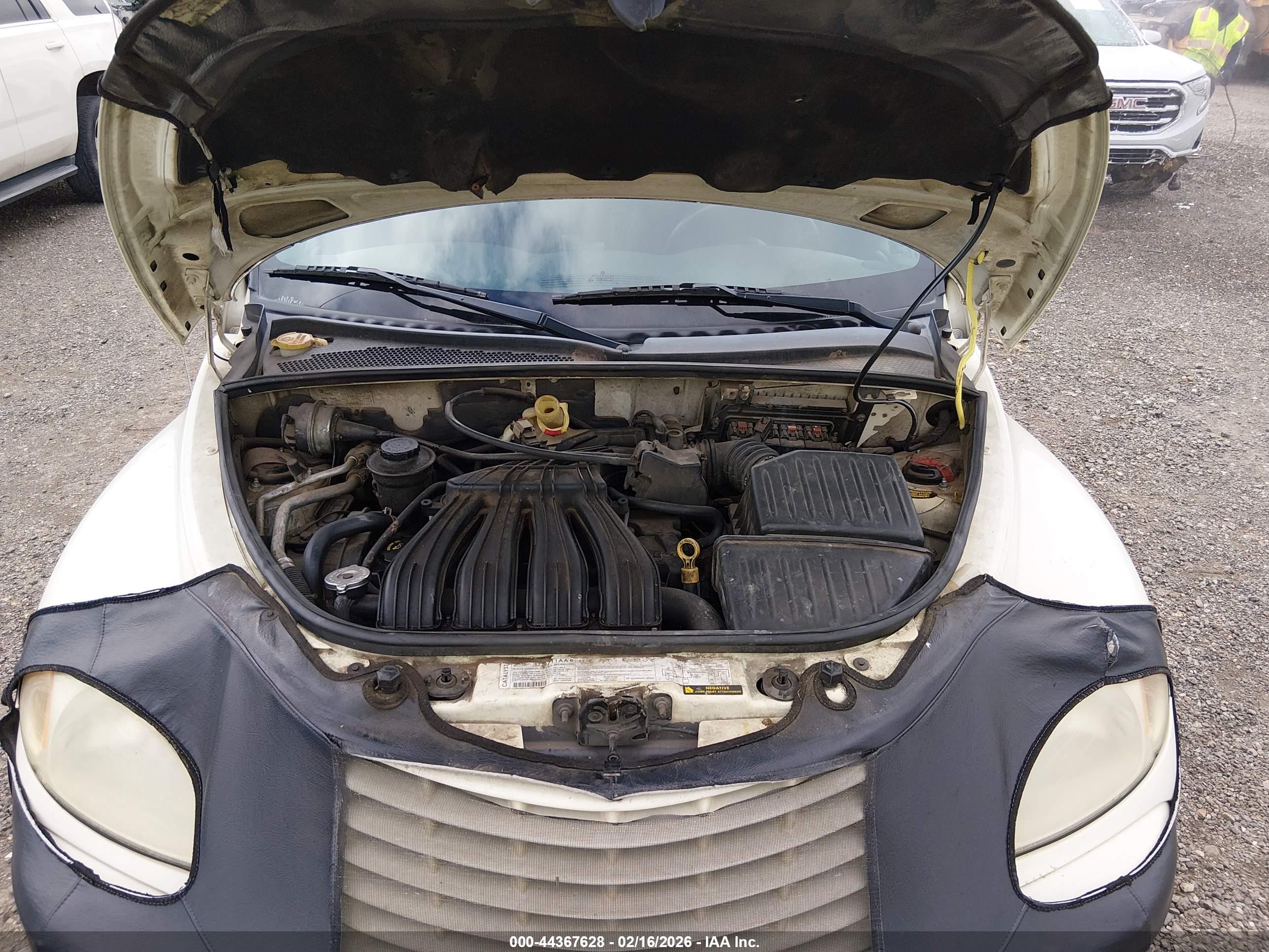2005 Chrysler Pt Cruiser Touring White vin: 3C4FY58B25T606531