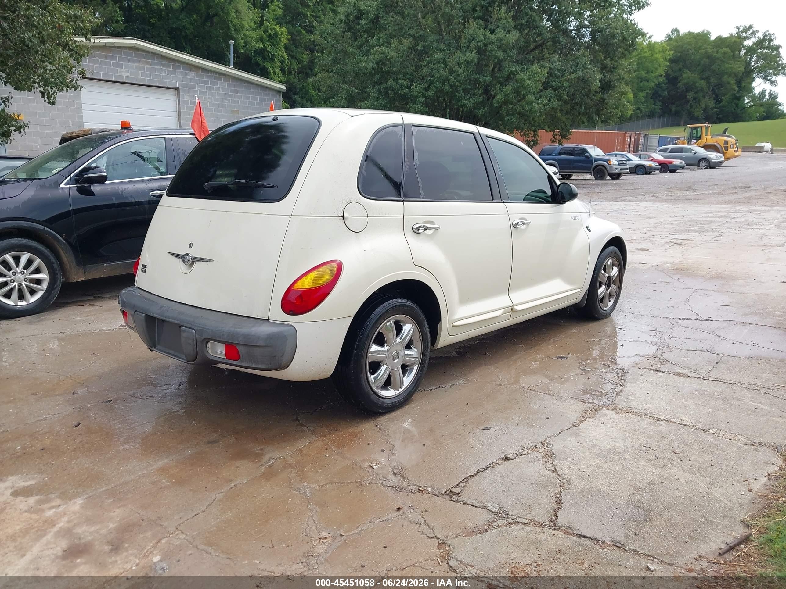 2004 Chrysler Pt Cruiser Touring White vin: 3C4FY58B34T287901