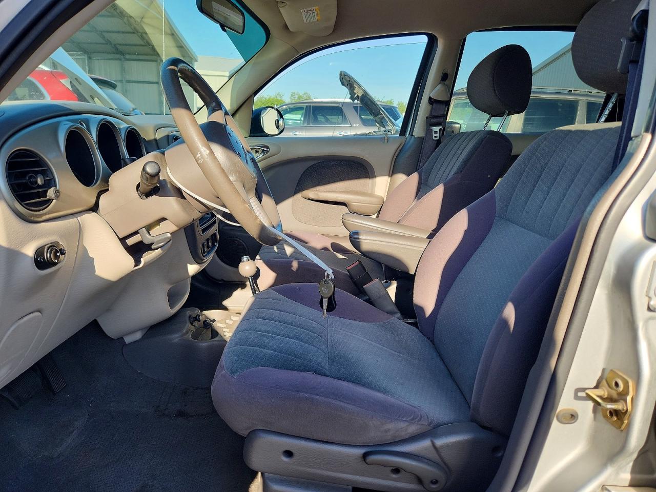 2005 Chrysler Pt Cruiser Touring Silver vin: 3C4FY58B35T568338