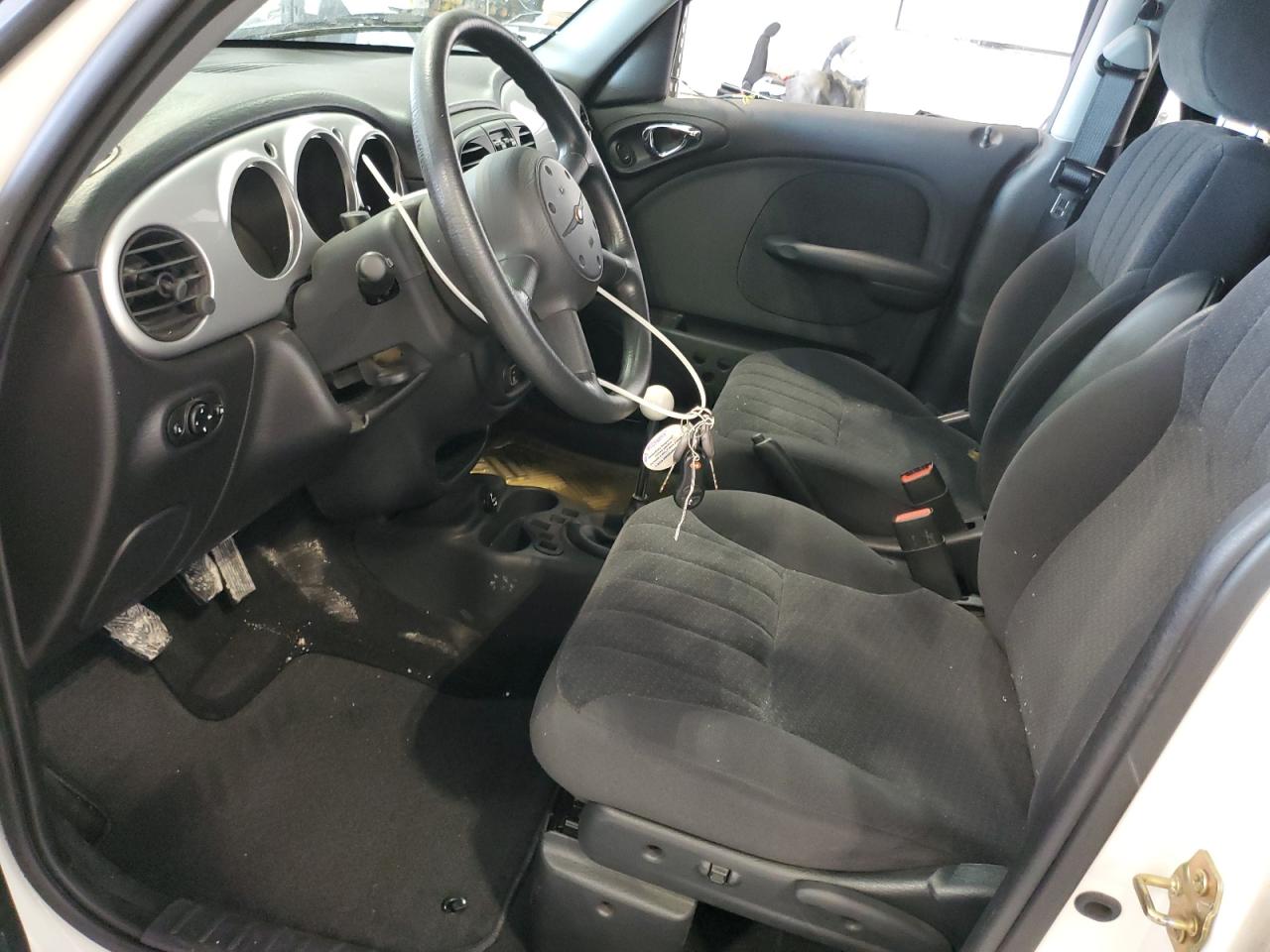 2003 Chrysler Pt Cruiser Touring White vin: 3C4FY58B43T563310