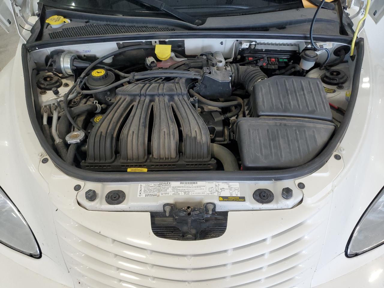 2003 Chrysler Pt Cruiser Touring White vin: 3C4FY58B43T563310