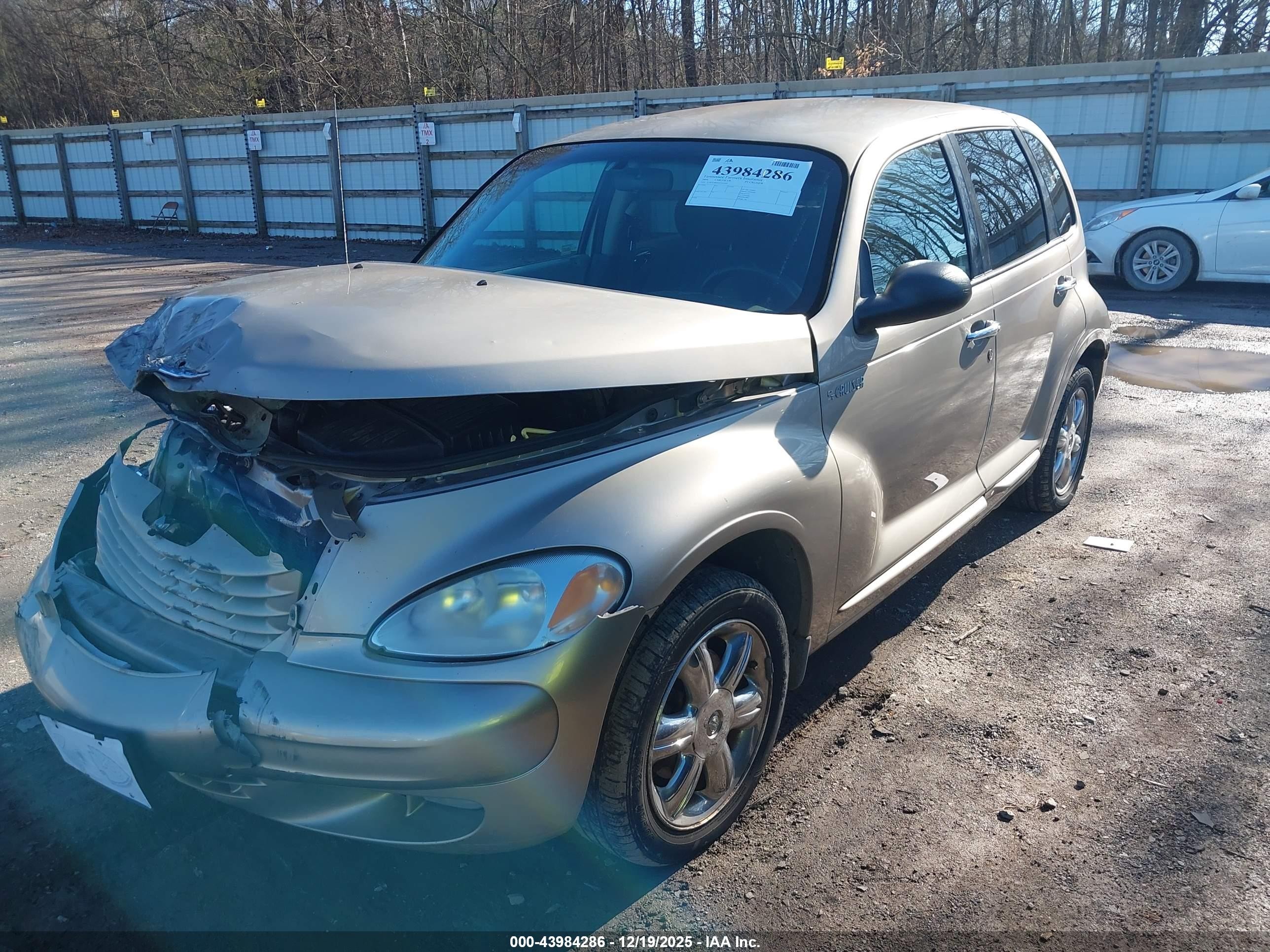 2004 Chrysler Pt Cruiser Touring Gold vin: 3C4FY58B44T303569
