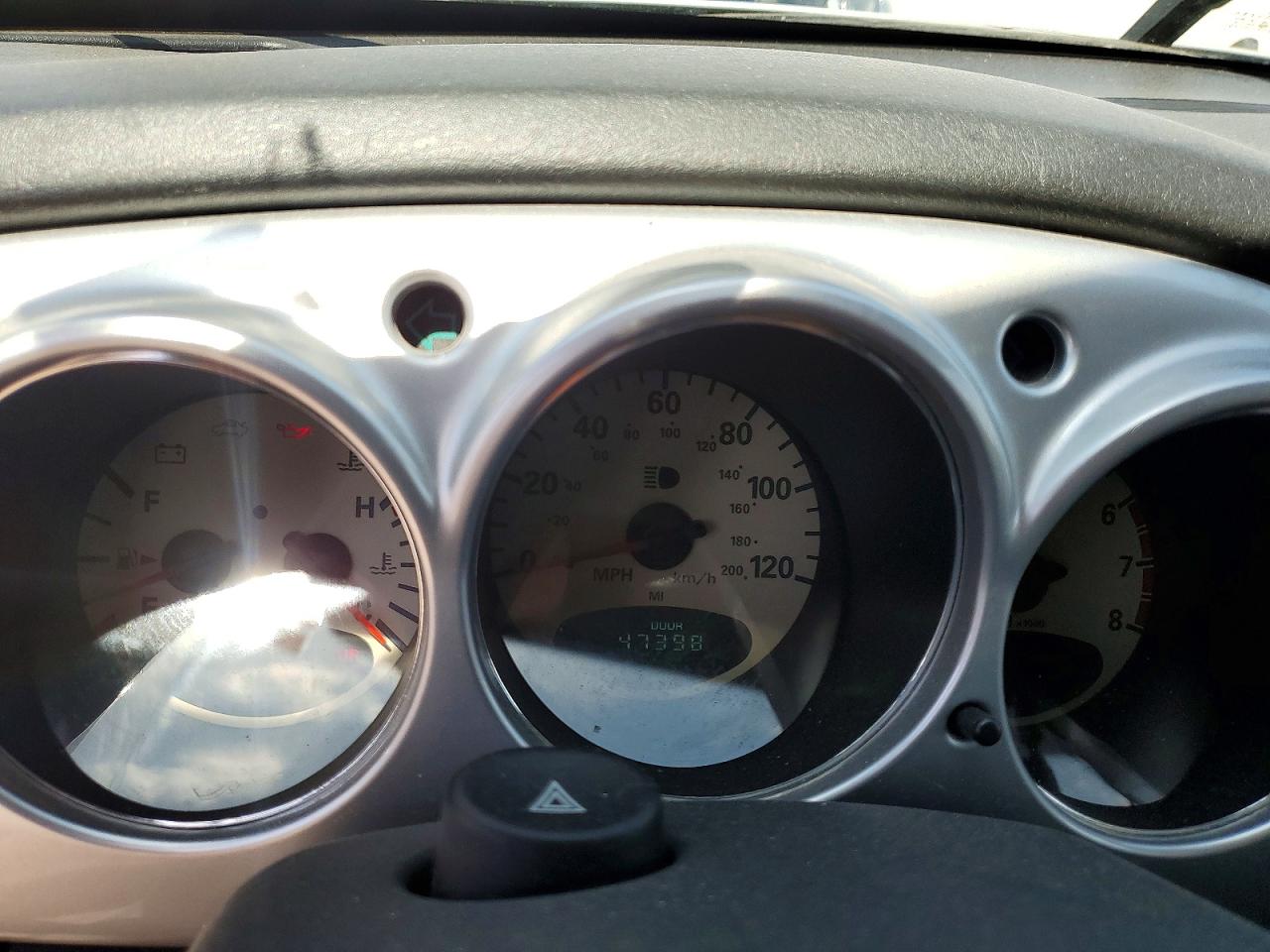 2005 Chrysler Pt Cruiser Touring Silver vin: 3C4FY58B45T518550