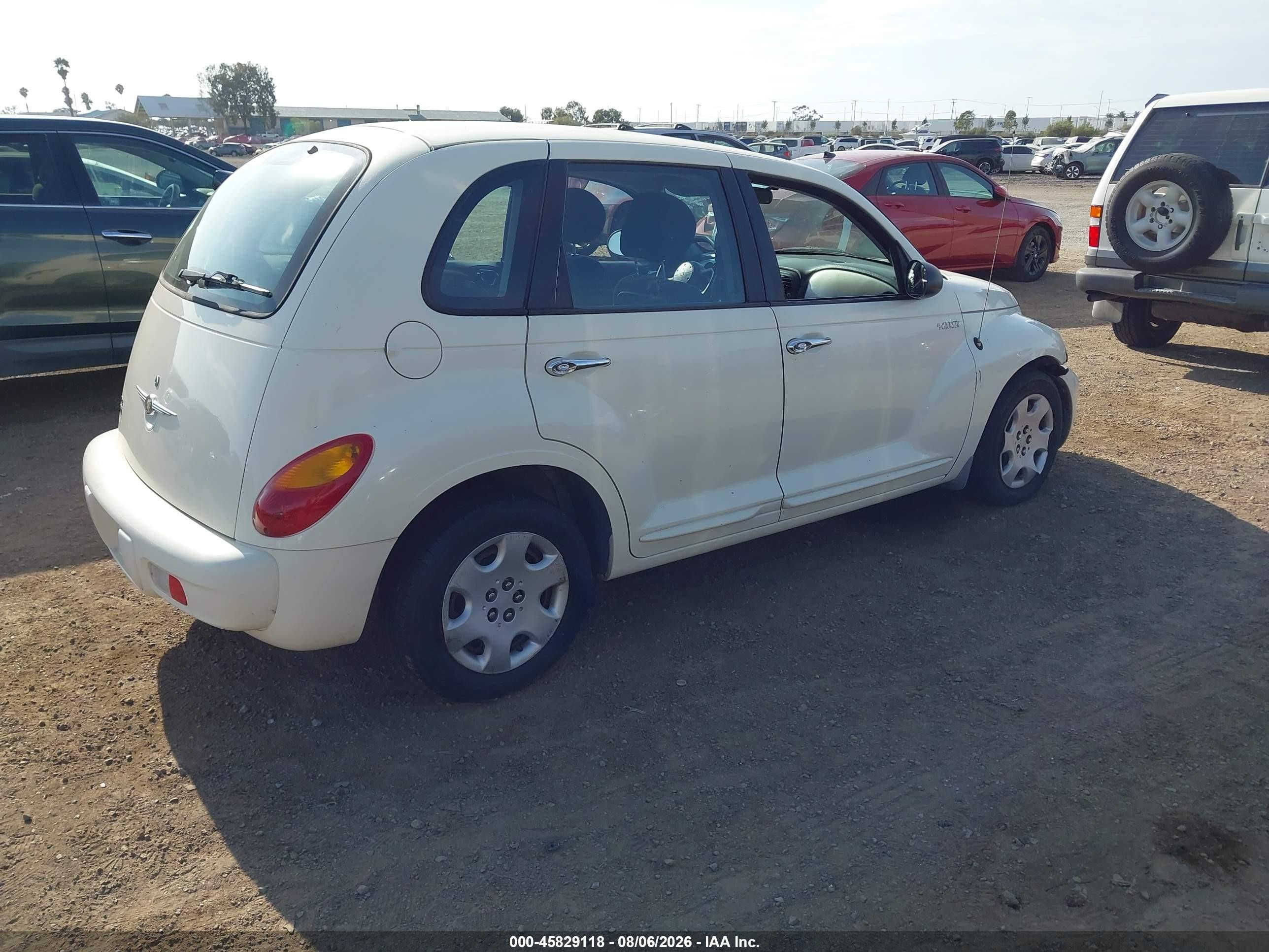 2005 Chrysler Pt Cruiser Touring White vin: 3C4FY58B45T610791