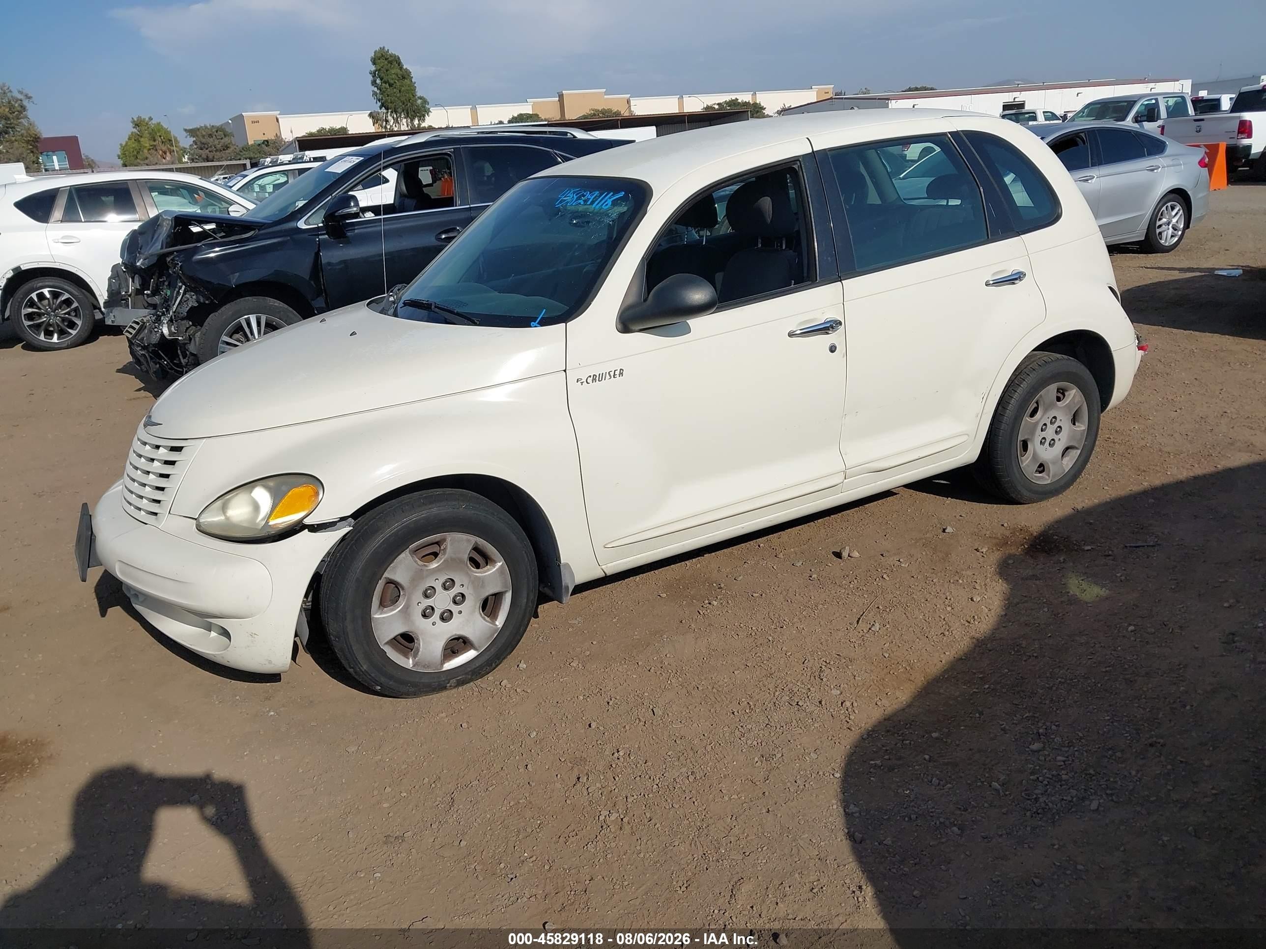 2005 Chrysler Pt Cruiser Touring White vin: 3C4FY58B45T610791