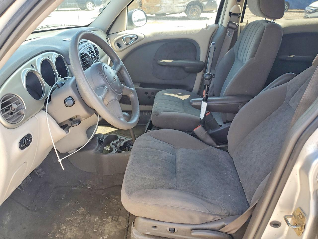 2002 Chrysler Pt Cruiser Touring Silver vin: 3C4FY58B52T222416