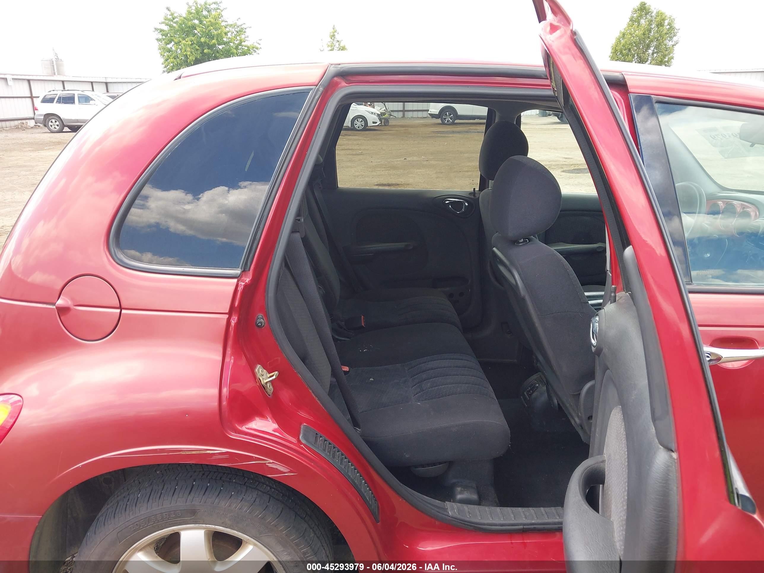 2004 Chrysler Pt Cruiser Touring Red vin: 3C4FY58B64T365376