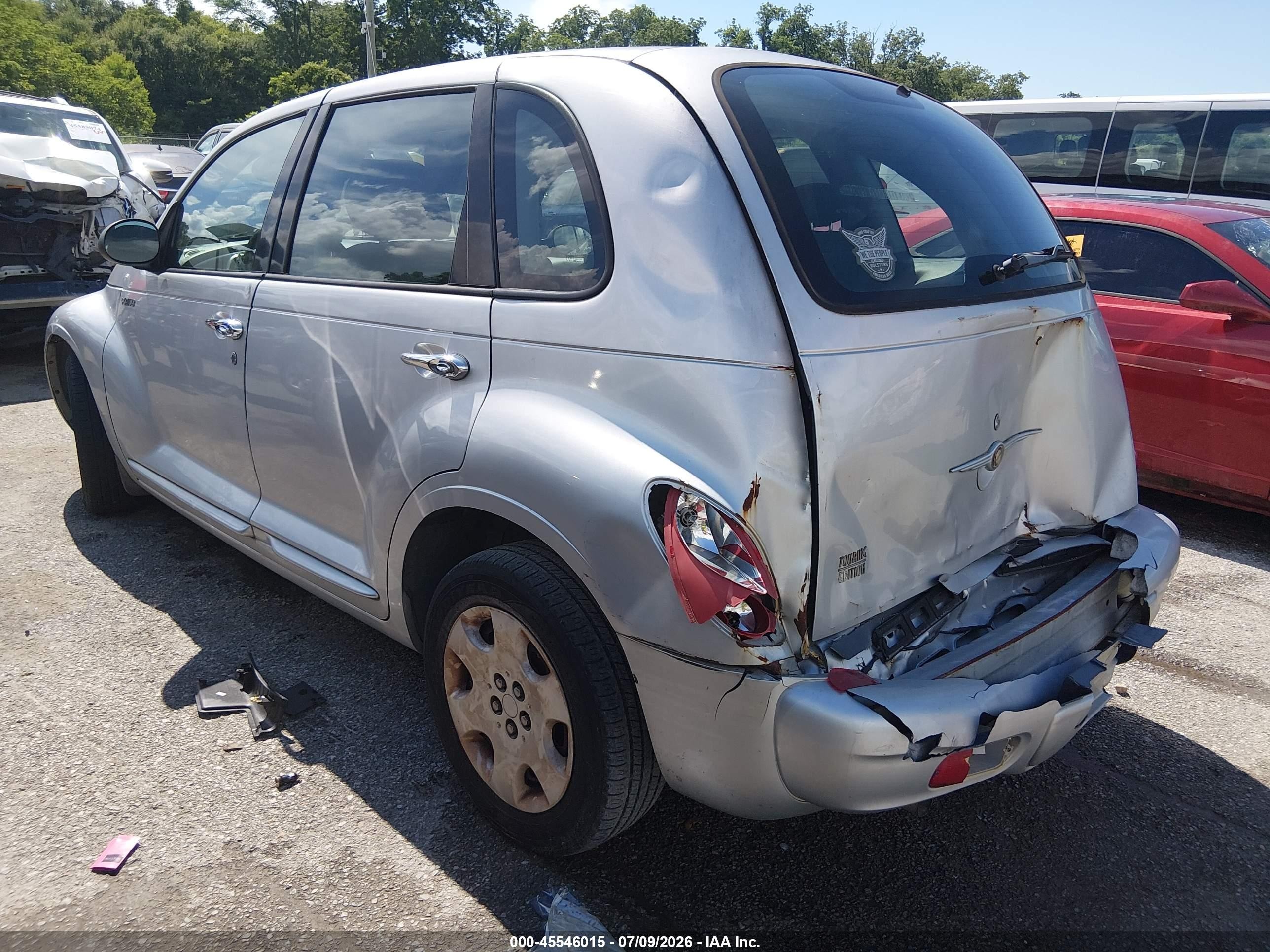 2005 Chrysler Pt Cruiser Touring Silver vin: 3C4FY58B75T608419
