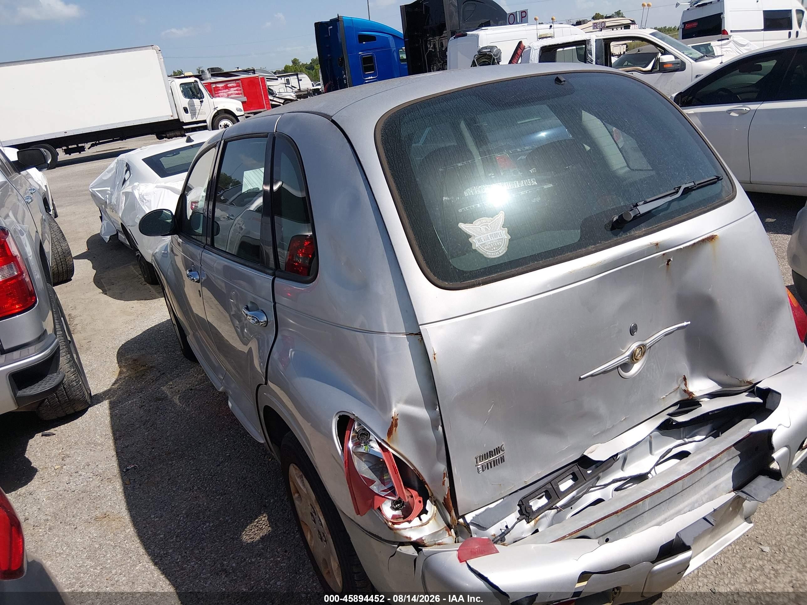 2005 Chrysler Pt Cruiser Touring Silver vin: 3C4FY58B75T608419