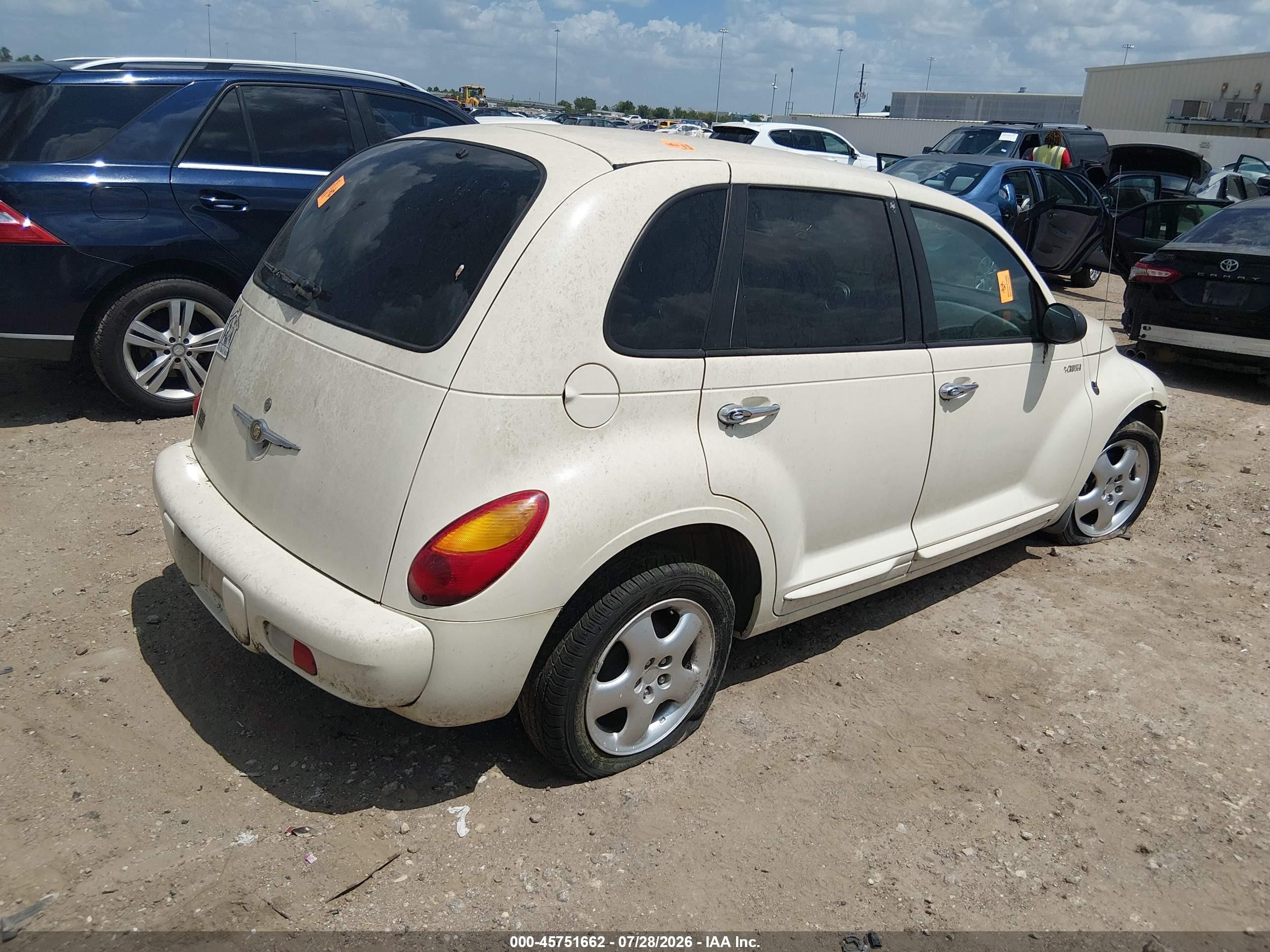 2005 Chrysler Pt Cruiser Touring White vin: 3C4FY58B85T574748
