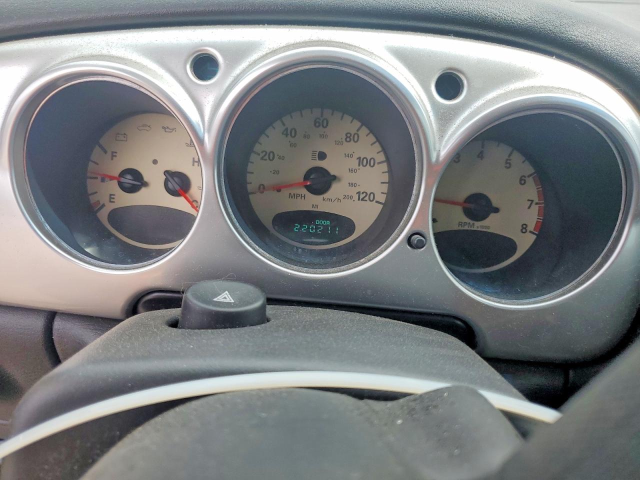 2005 Chrysler Pt Cruiser Touring White vin: 3C4FY58B85T635287