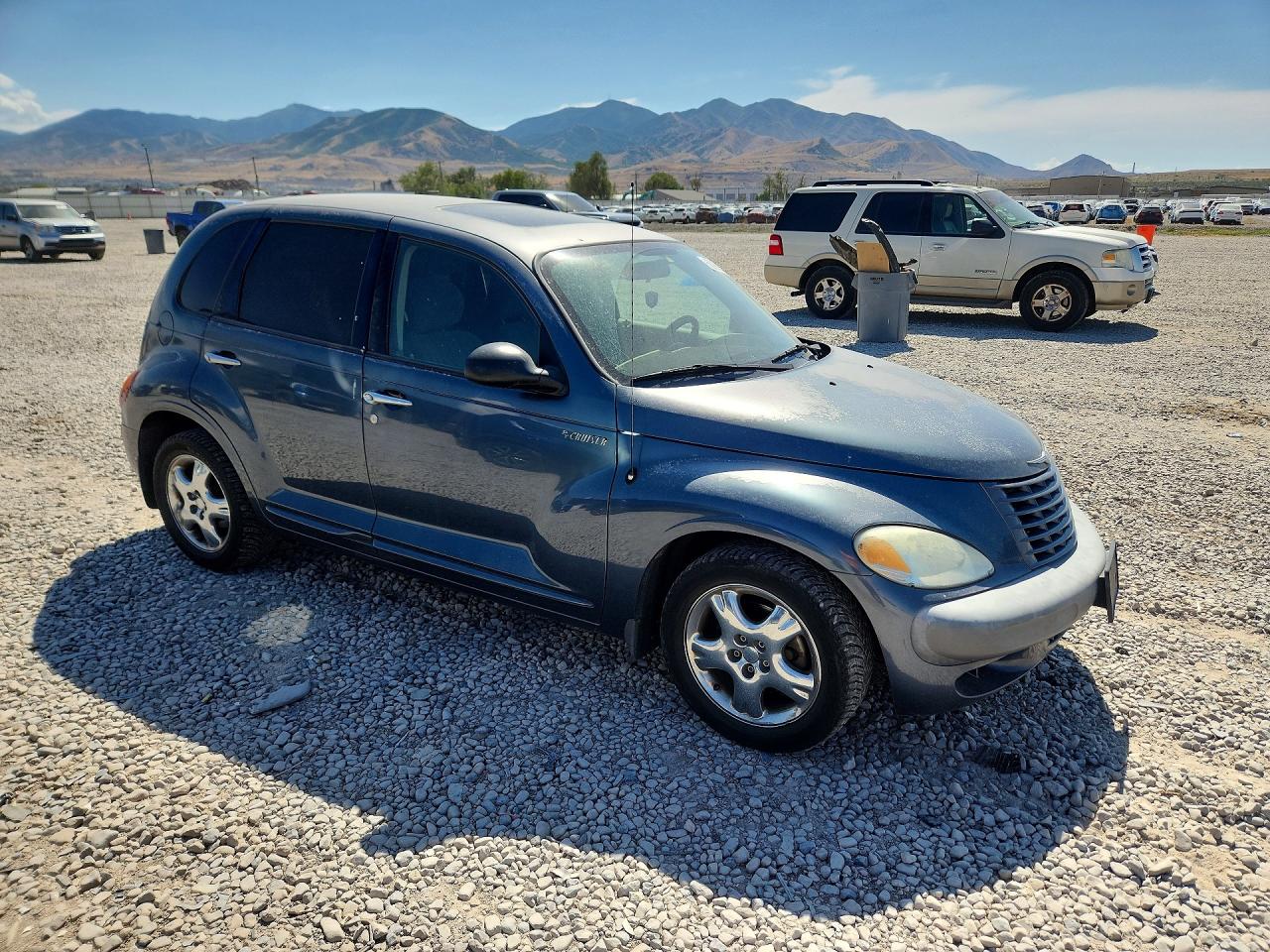 2002 Chrysler Pt Cruiser Touring Blue vin: 3C4FY58BX2T303945