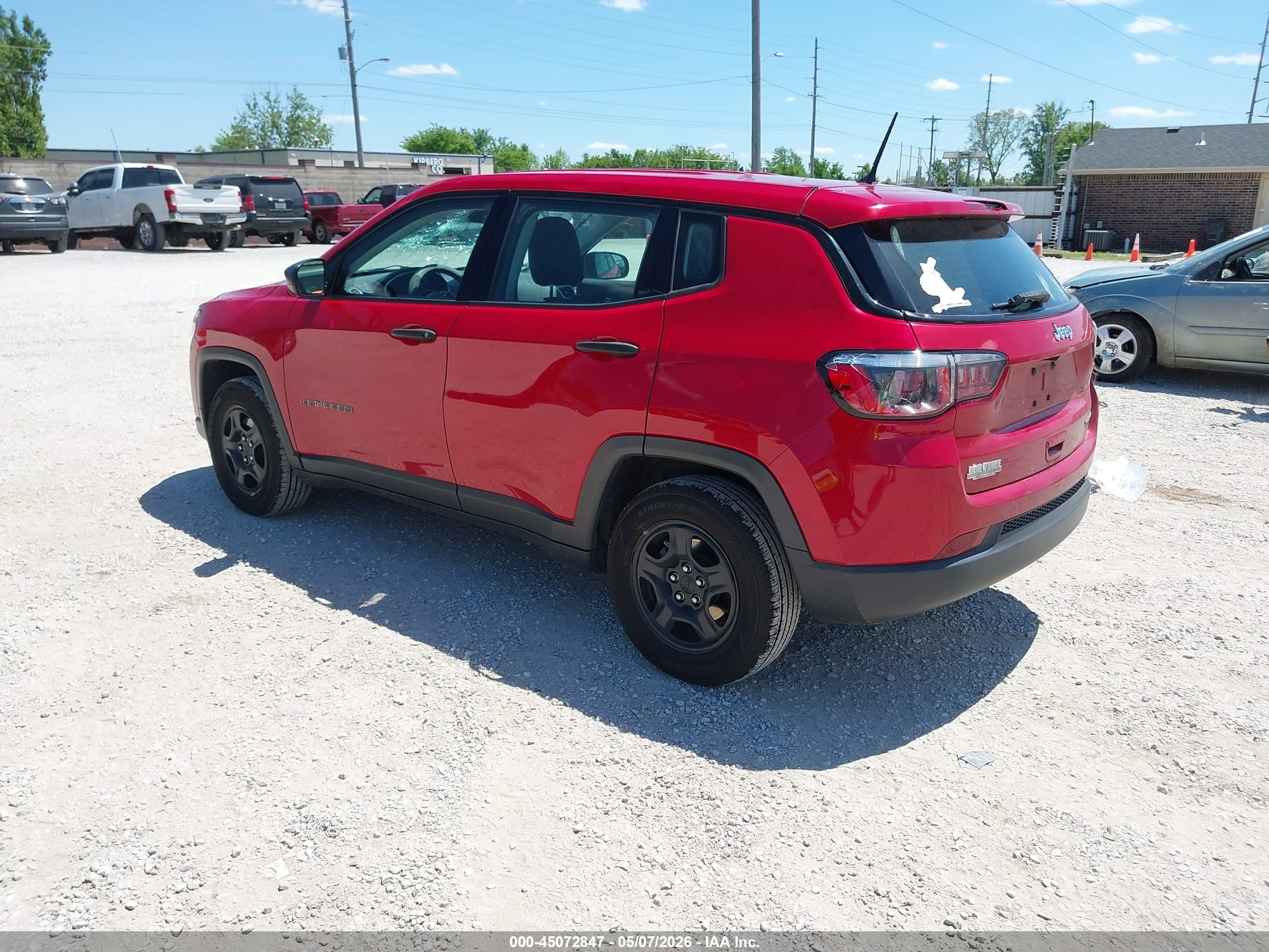 2017 Jeep New Compass Sport Fwd Красный vin: 3C4NJCAB3HT647639