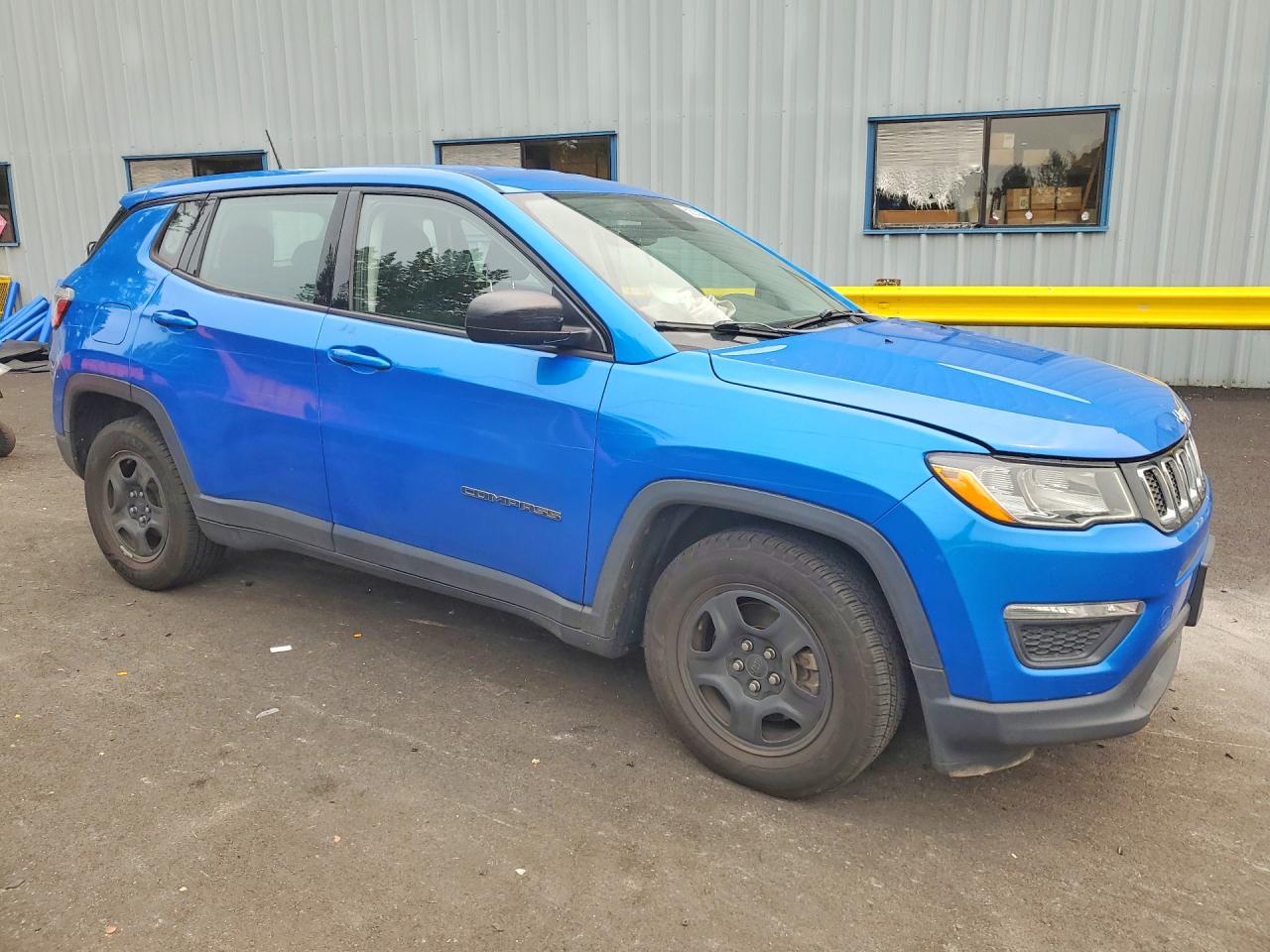 2018 Jeep Compass Sport Blue vin: 3C4NJCAB4JT471223