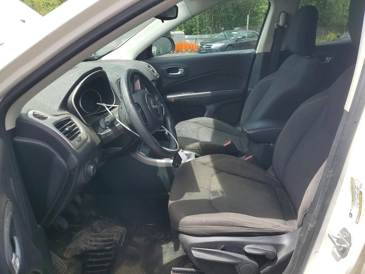 2018 Jeep Compass Sport White vin: 3C4NJCAB5JT226754
