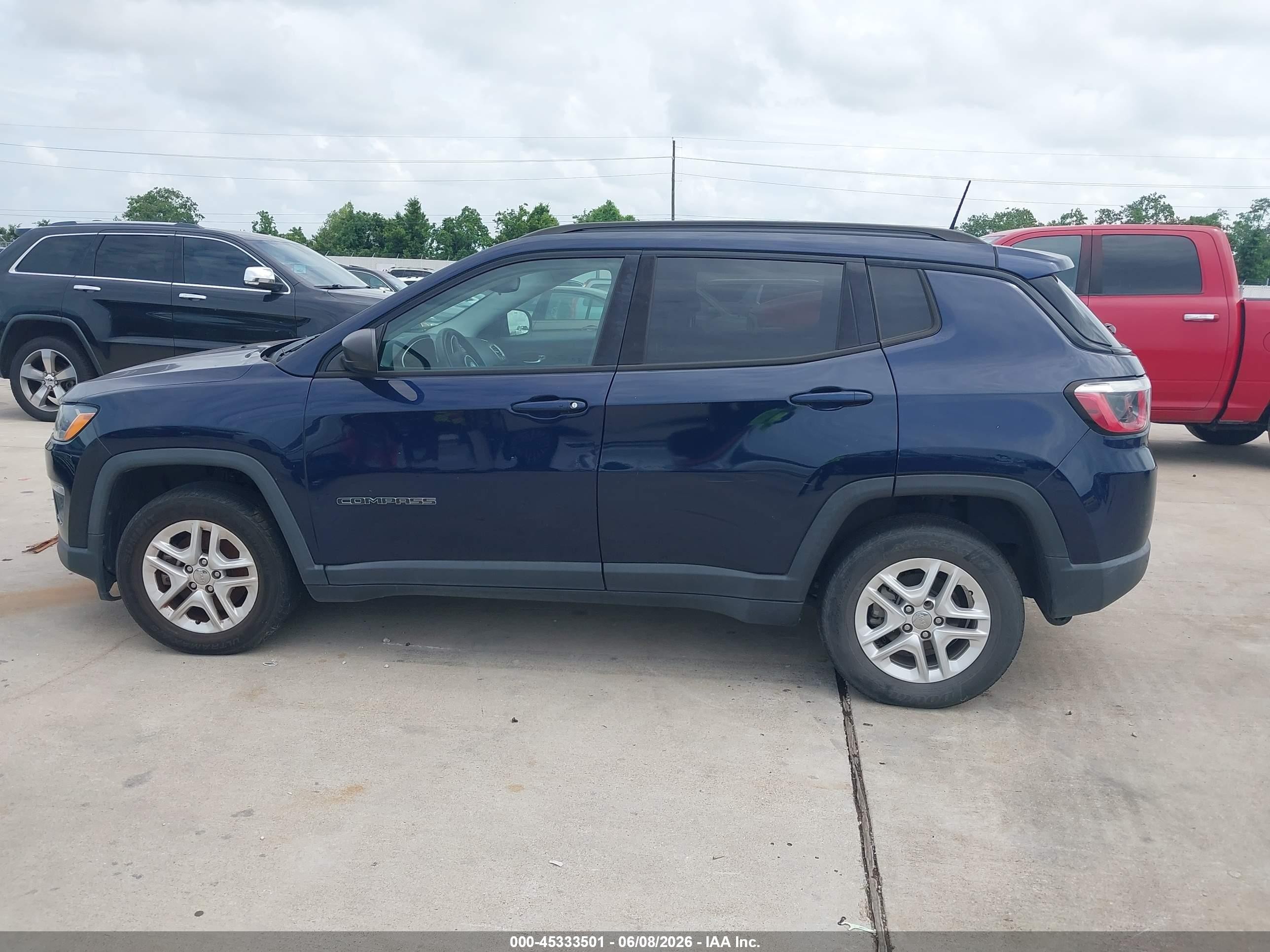 2018 Jeep Compass Sport Fwd Blue vin: 3C4NJCAB5JT240525