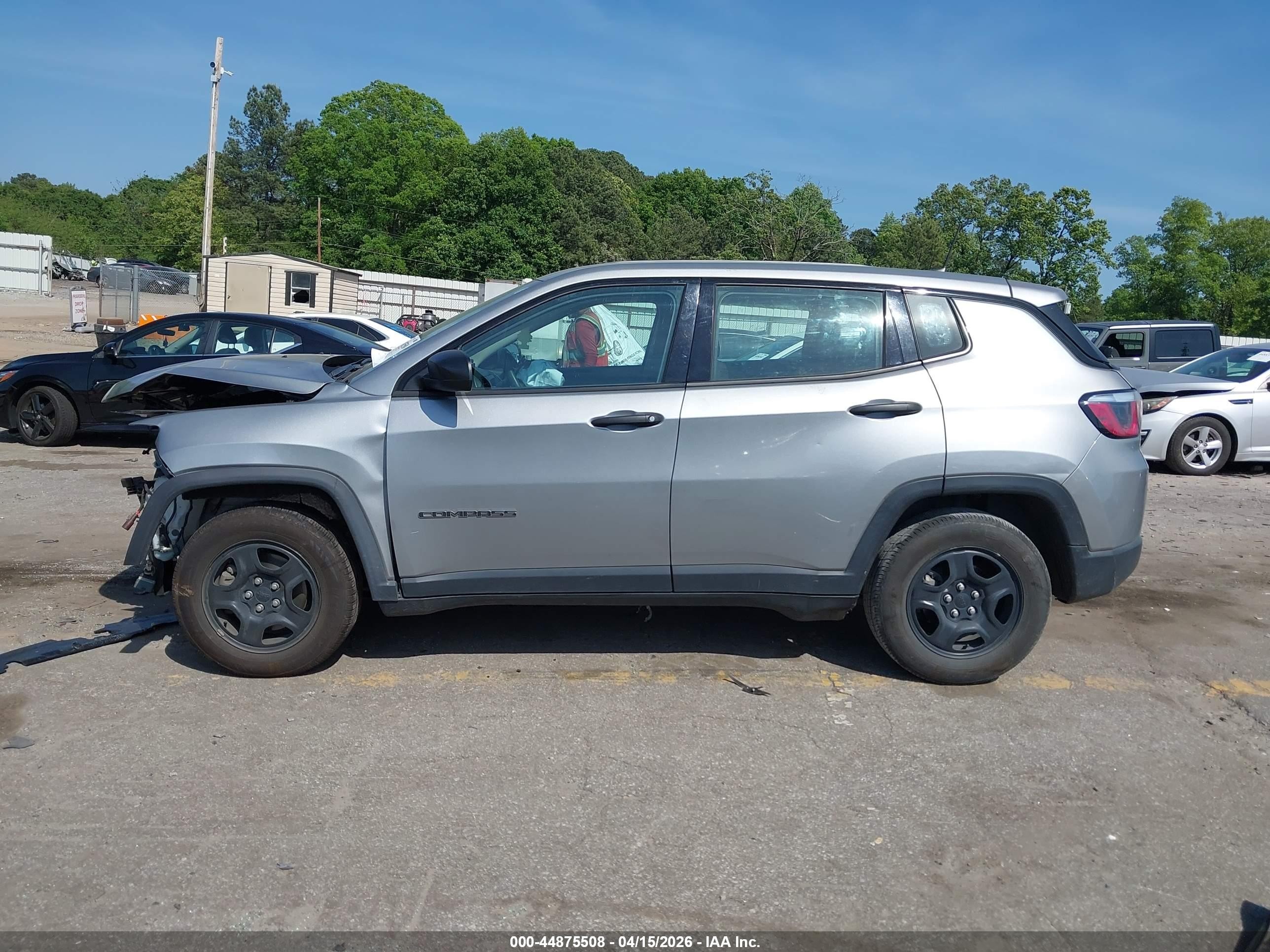 2020 Jeep Compass Sport Fwd Gray vin: 3C4NJCAB5LT230466