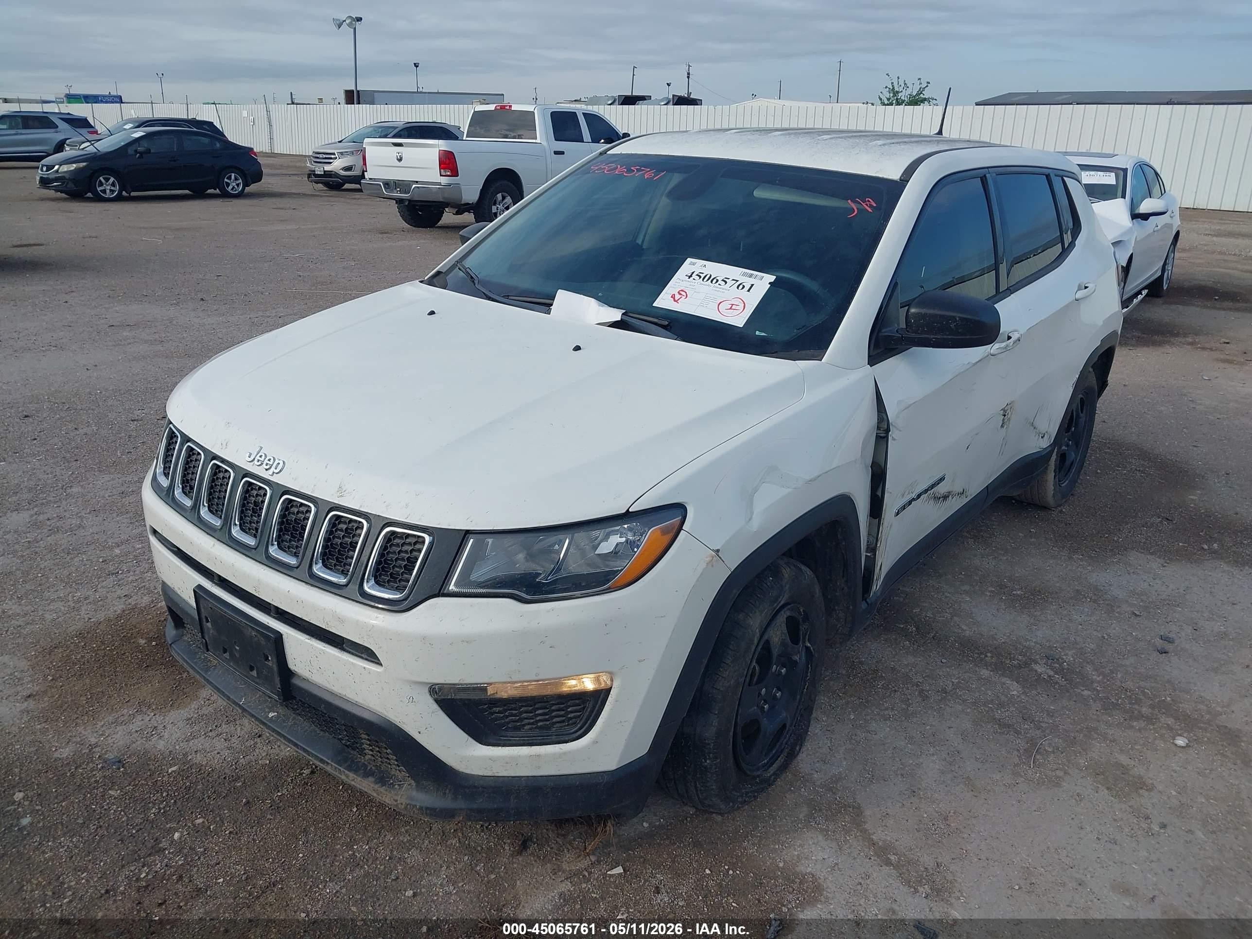 2019 Jeep Compass Sport Fwd Белый vin: 3C4NJCAB8KT726425