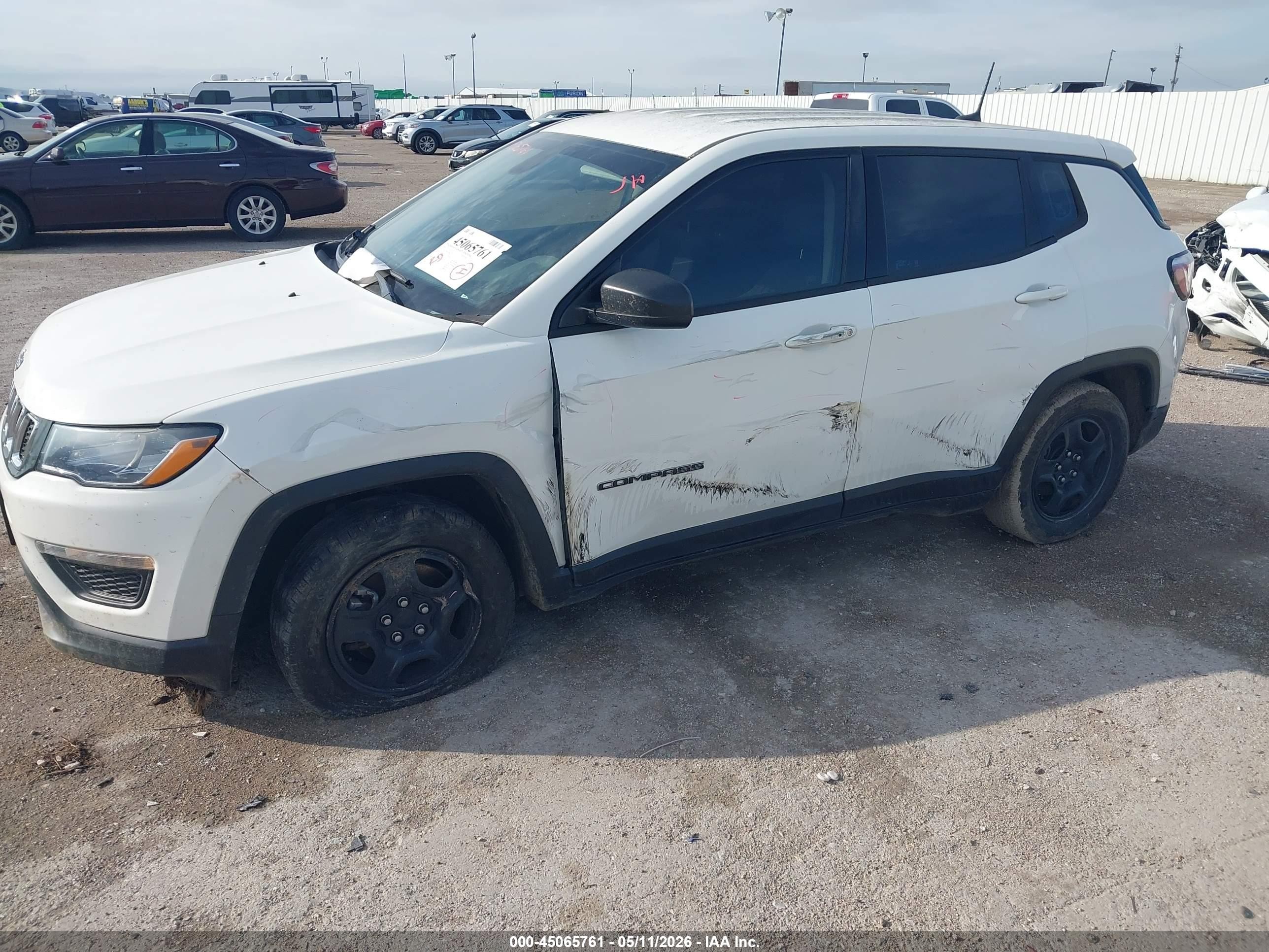 2019 Jeep Compass Sport Fwd Белый vin: 3C4NJCAB8KT726425