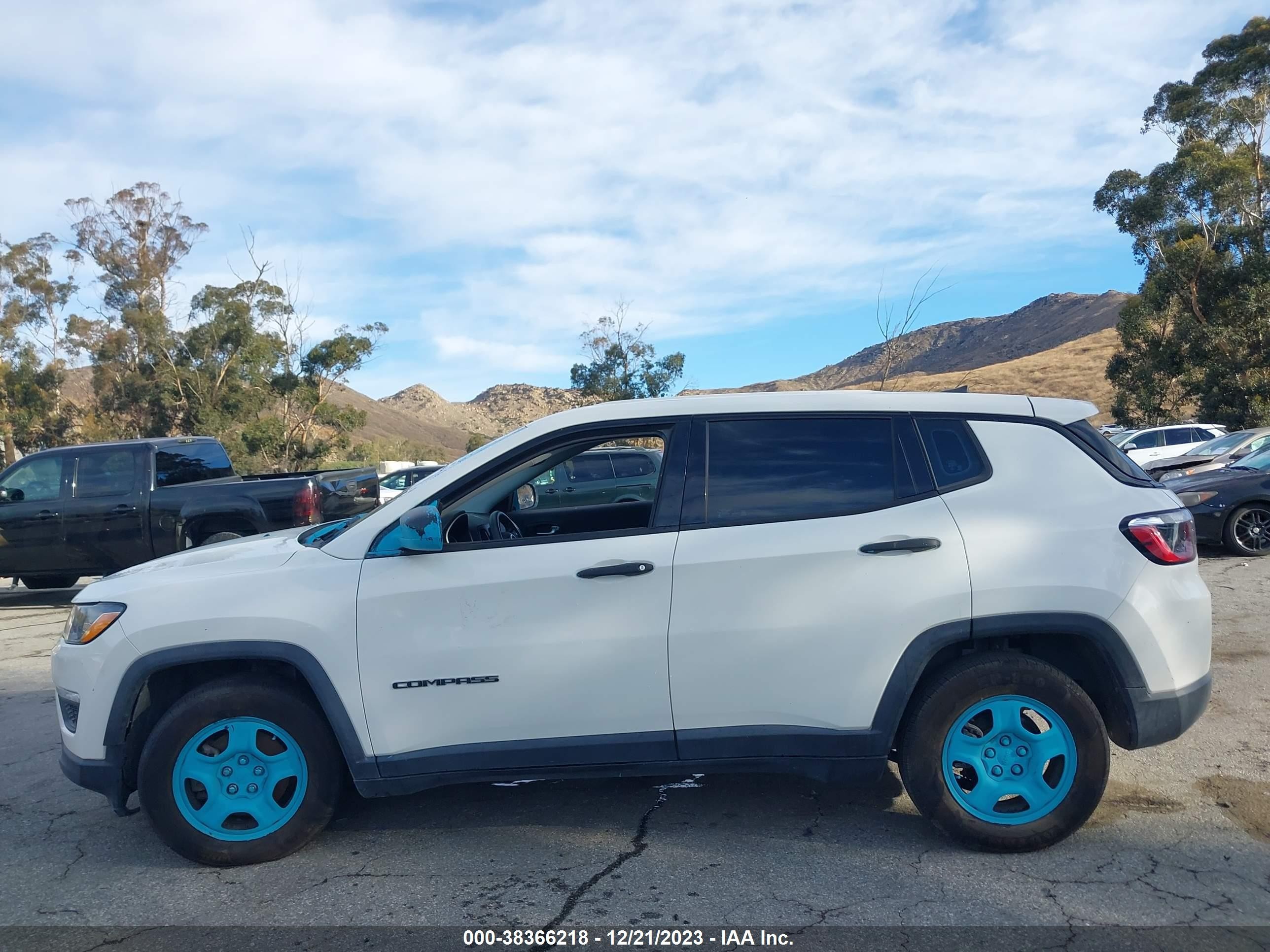 2021 Jeep Compass Sport Fwd White vin: 3C4NJCAB9MT567711